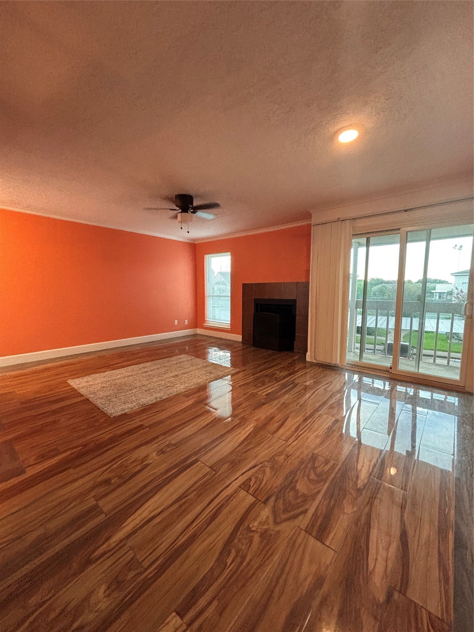3919 Fairmont Parkway 184 Property Photo 3