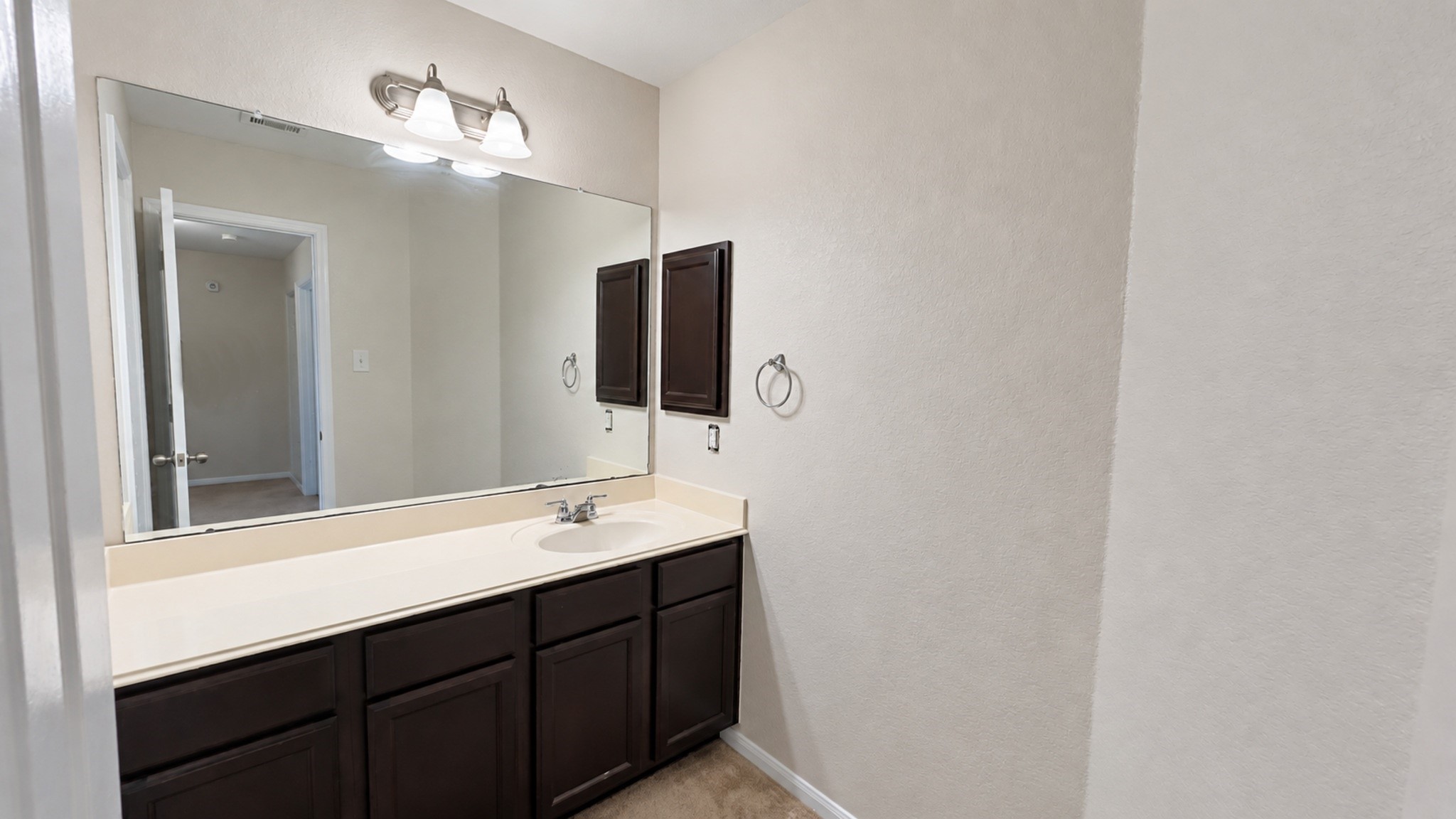 12102 Kings Fall Drive Property Photo 24