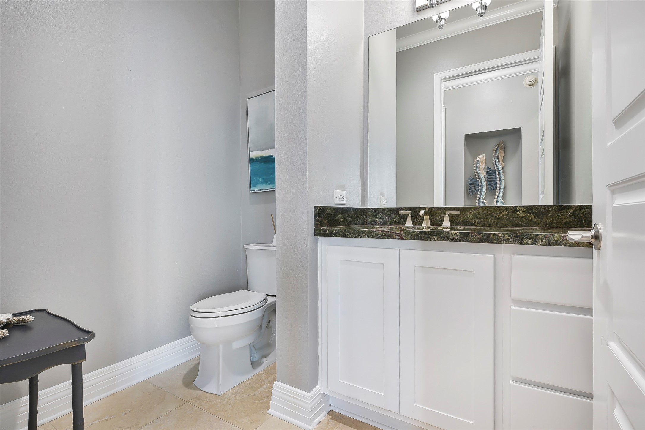 801 E Beach Drive Tw2704 Property Photo 6