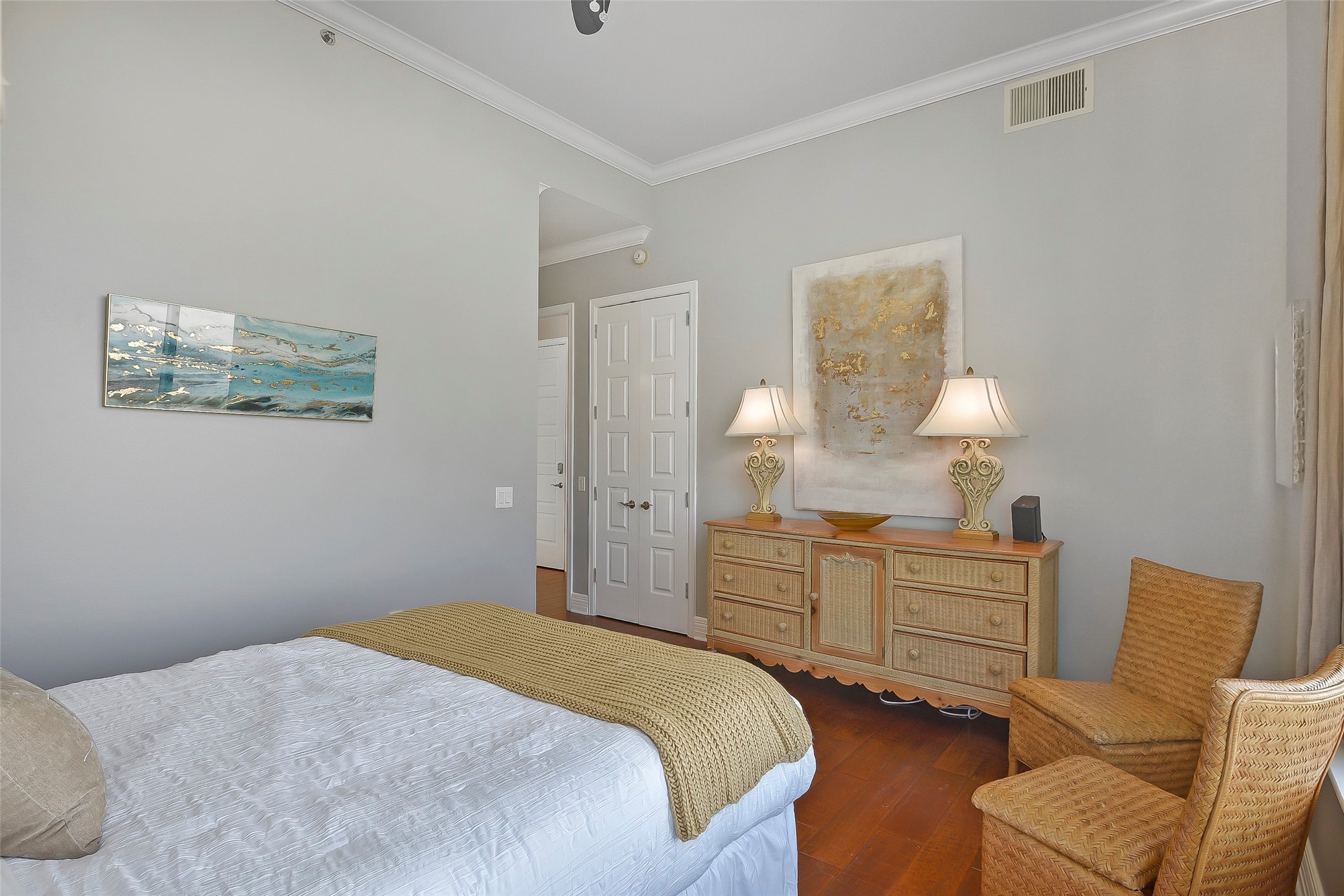 801 E Beach Drive Tw2704 Property Photo 37