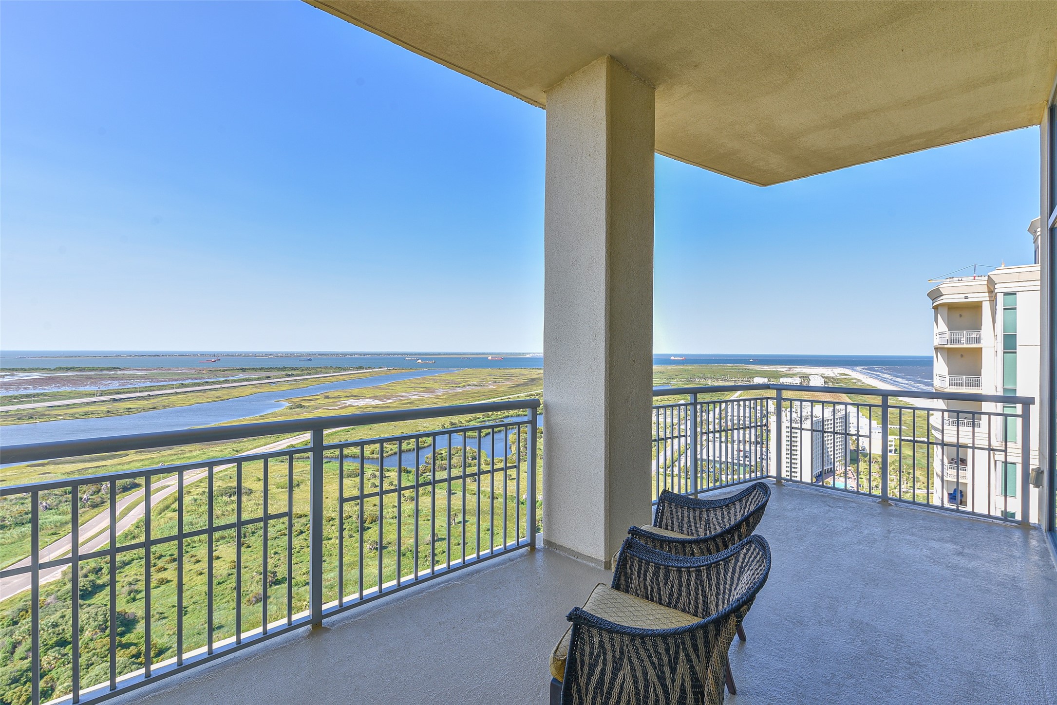 801 E Beach Drive Tw2704 Property Photo 42