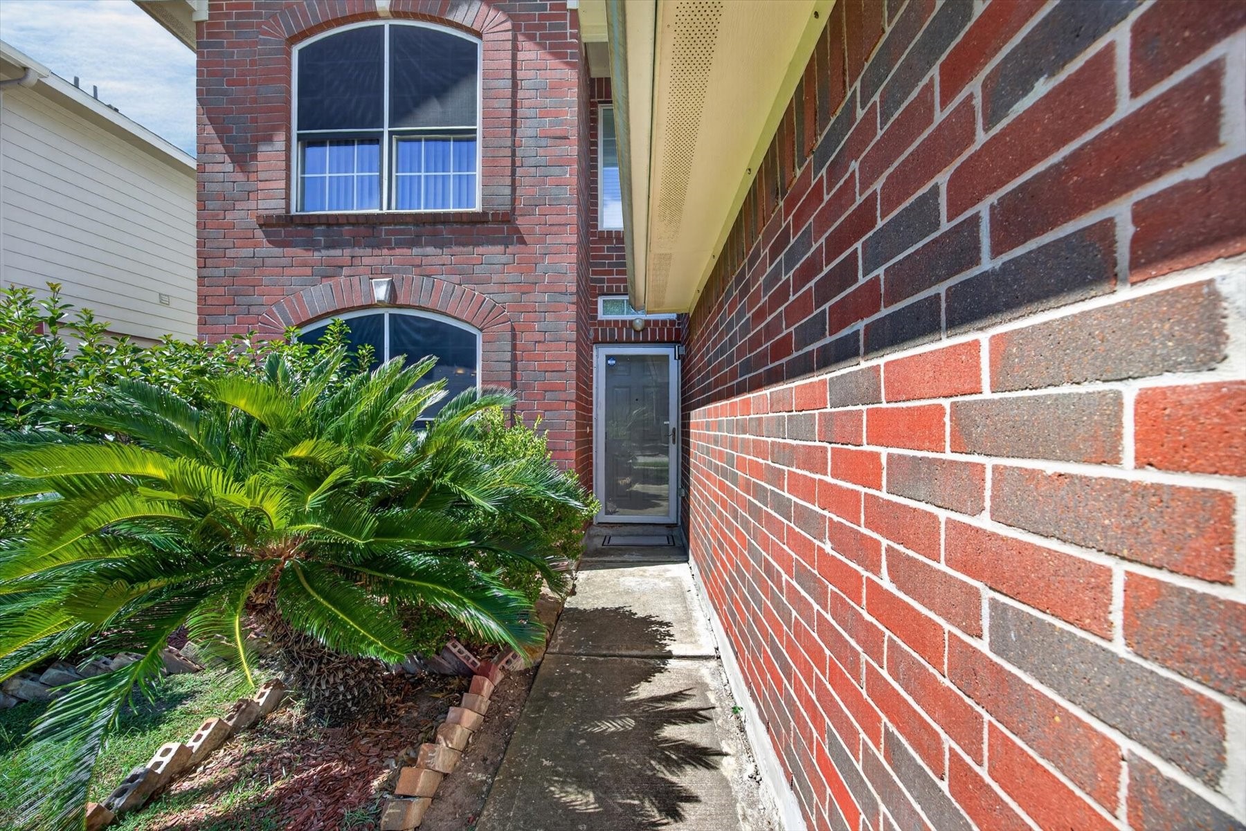 1426 Zinnia Road Property Photo 2