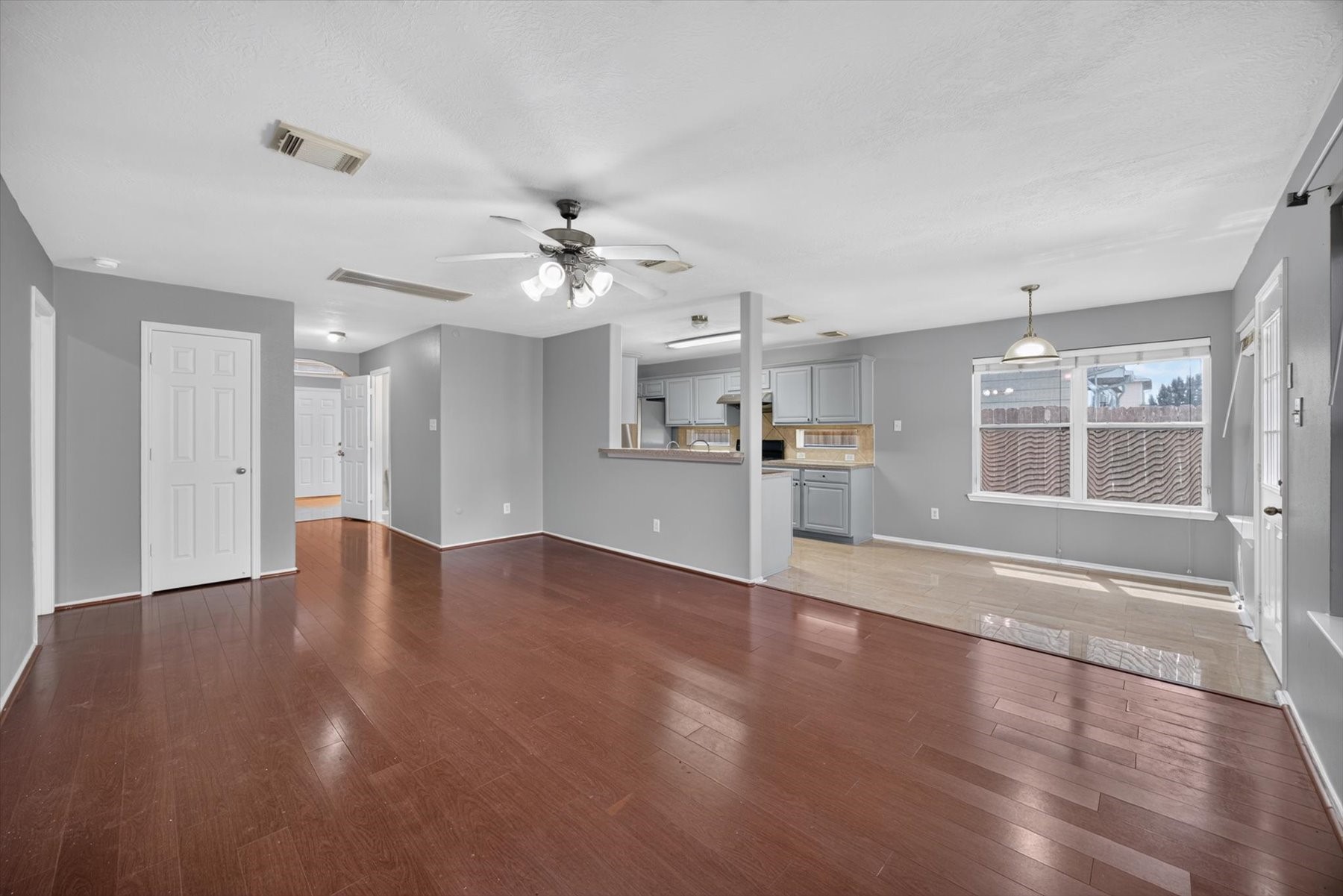 1426 Zinnia Road Property Photo 7