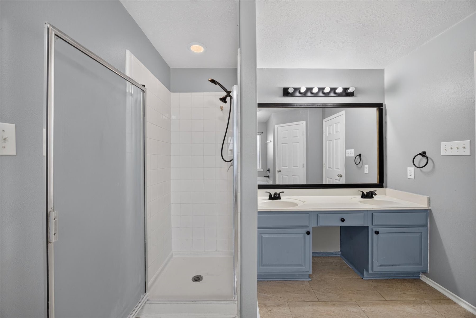 1426 Zinnia Road Property Photo 15