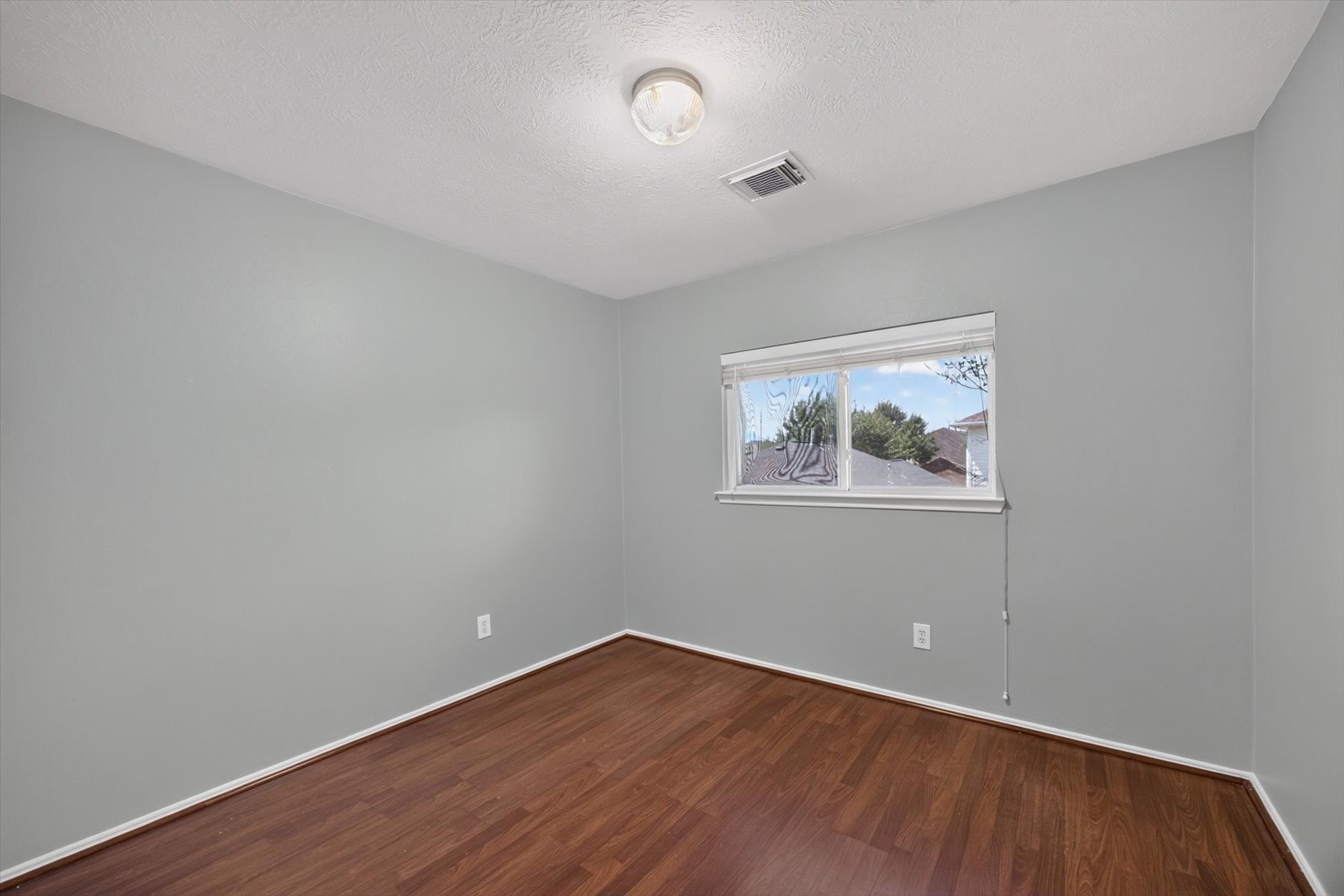 1426 Zinnia Road Property Photo 21