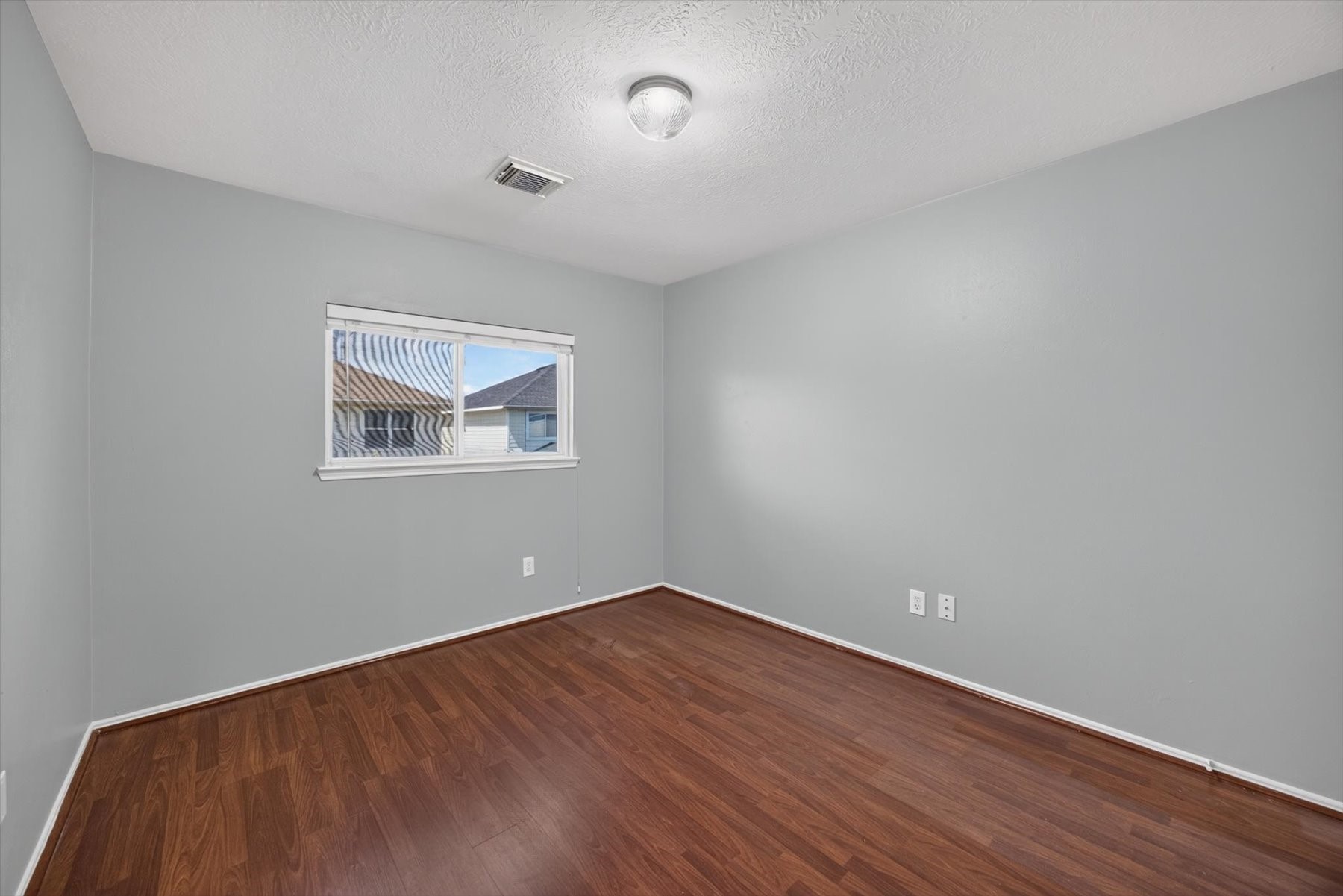 1426 Zinnia Road Property Photo 22