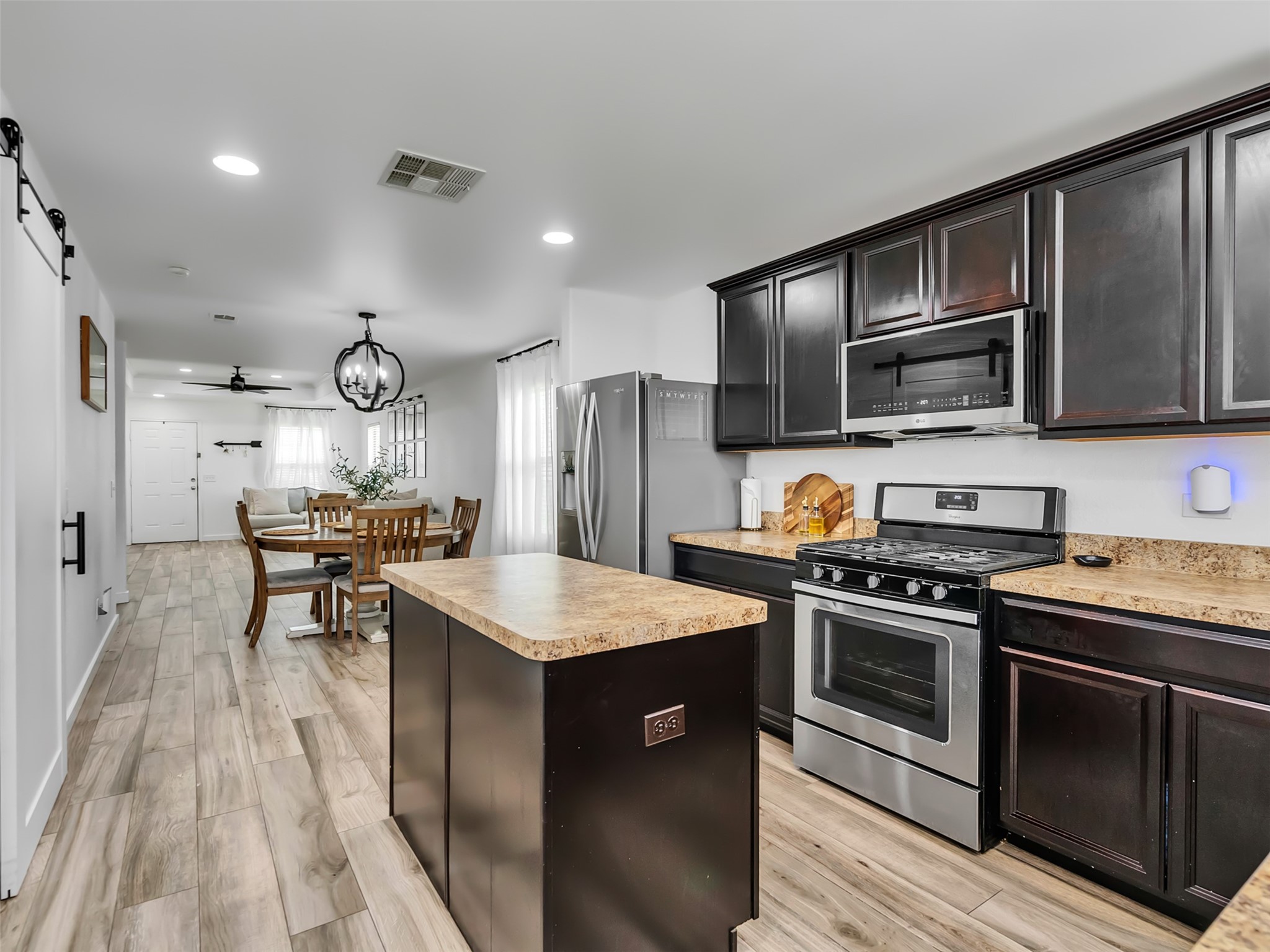 14114 Pecan Hill Court Property Photo 7