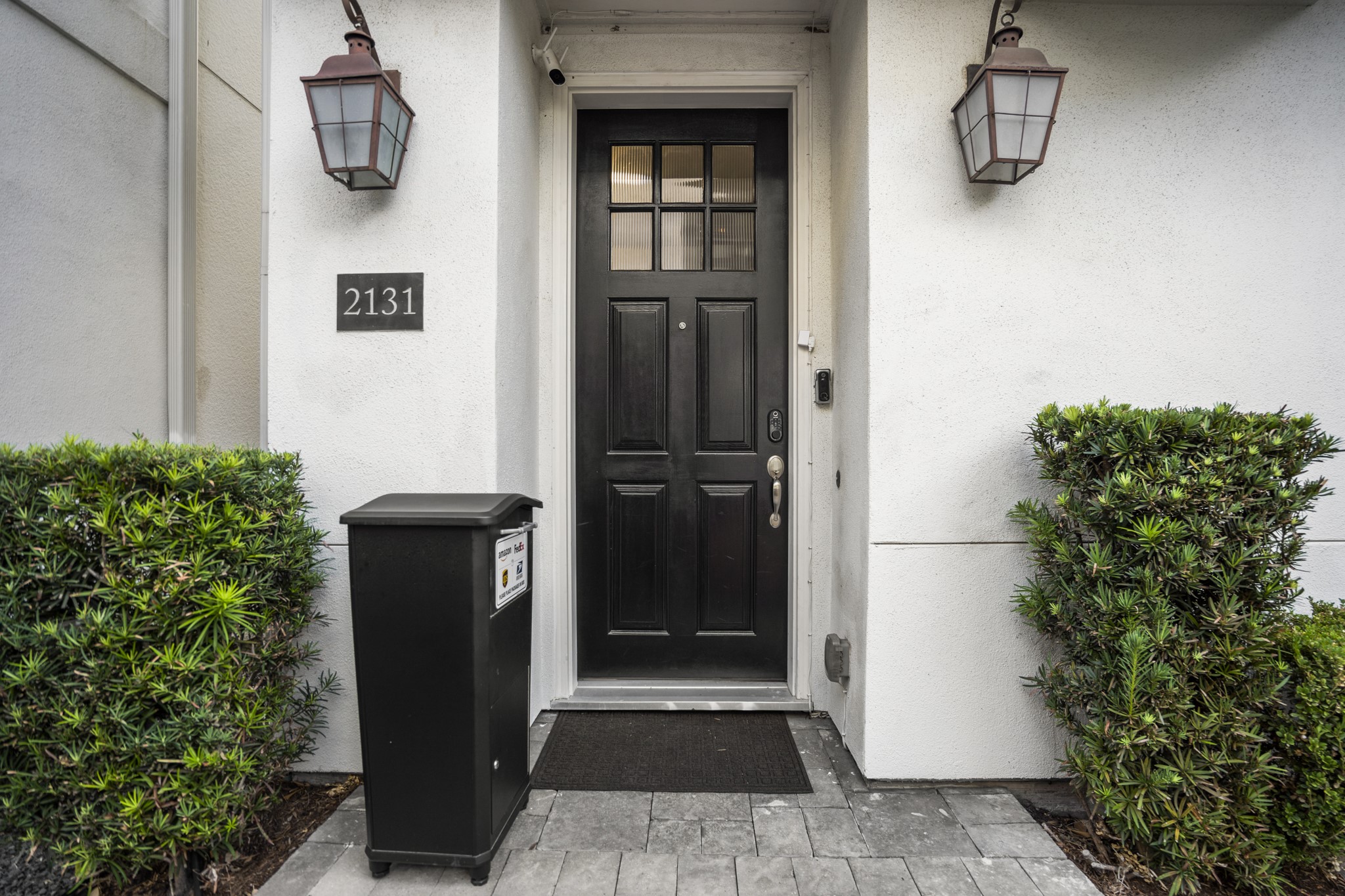 2131 Mcilhenny Street Property Photo 2