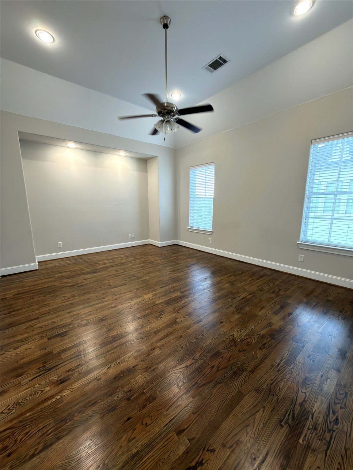 2131 Mcilhenny Street Property Photo 15