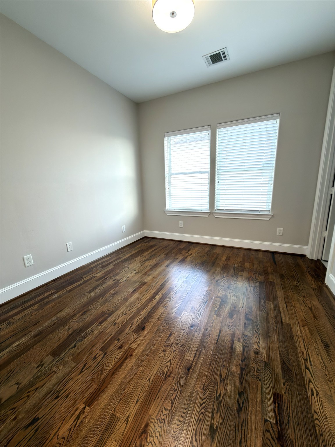 2131 Mcilhenny Street Property Photo 18