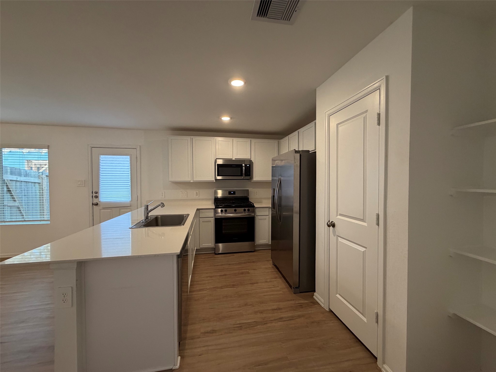 531 Flower Reed Court Property Photo 6