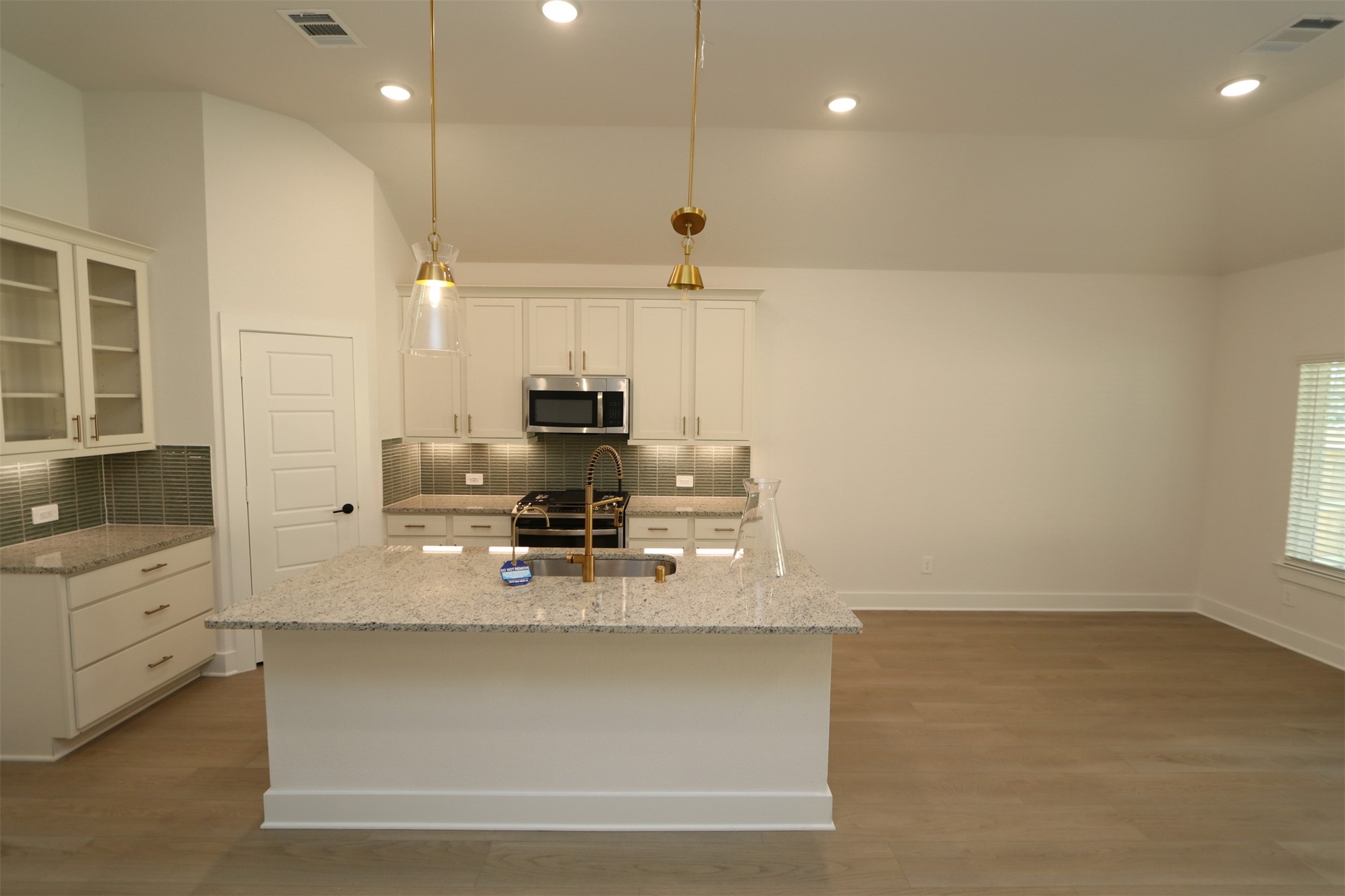 20630 Draper Road Property Photo 14