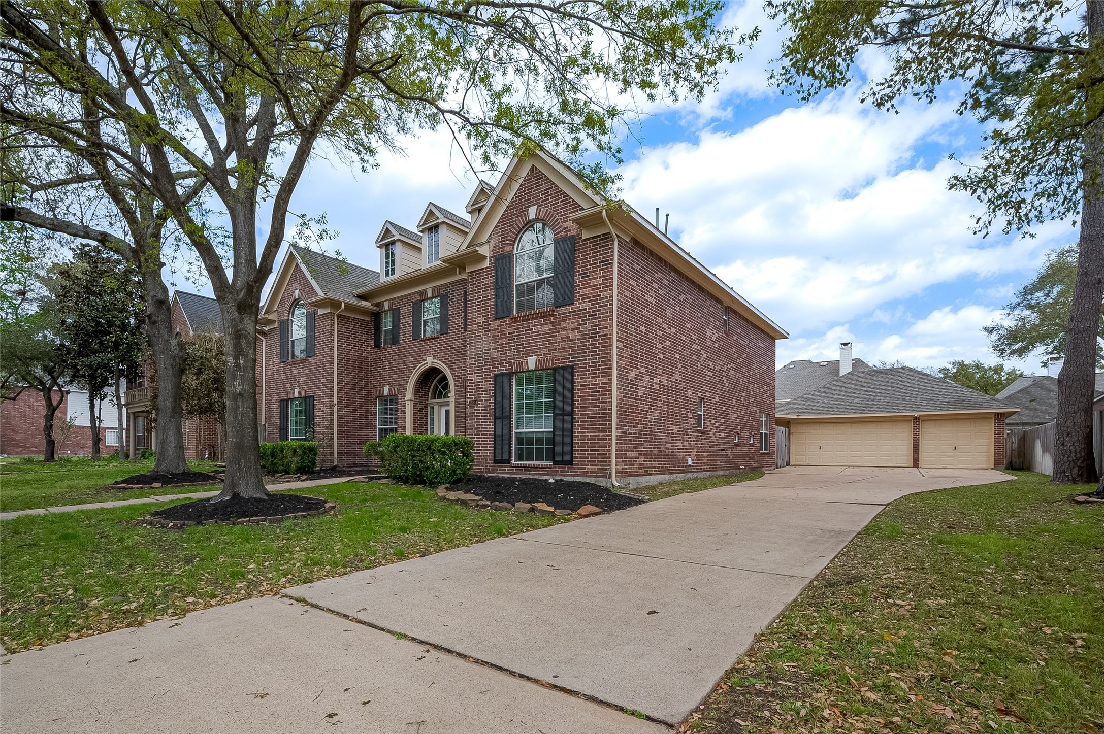 16514 Westwego Trail Property Photo 4