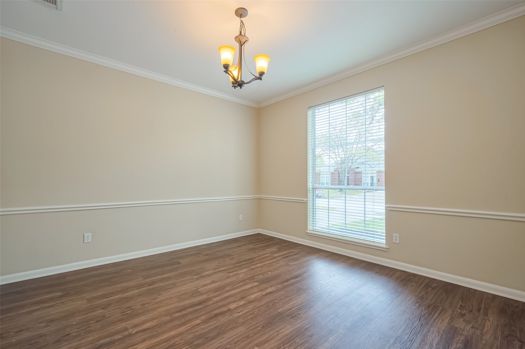 16514 Westwego Trail Property Photo 10