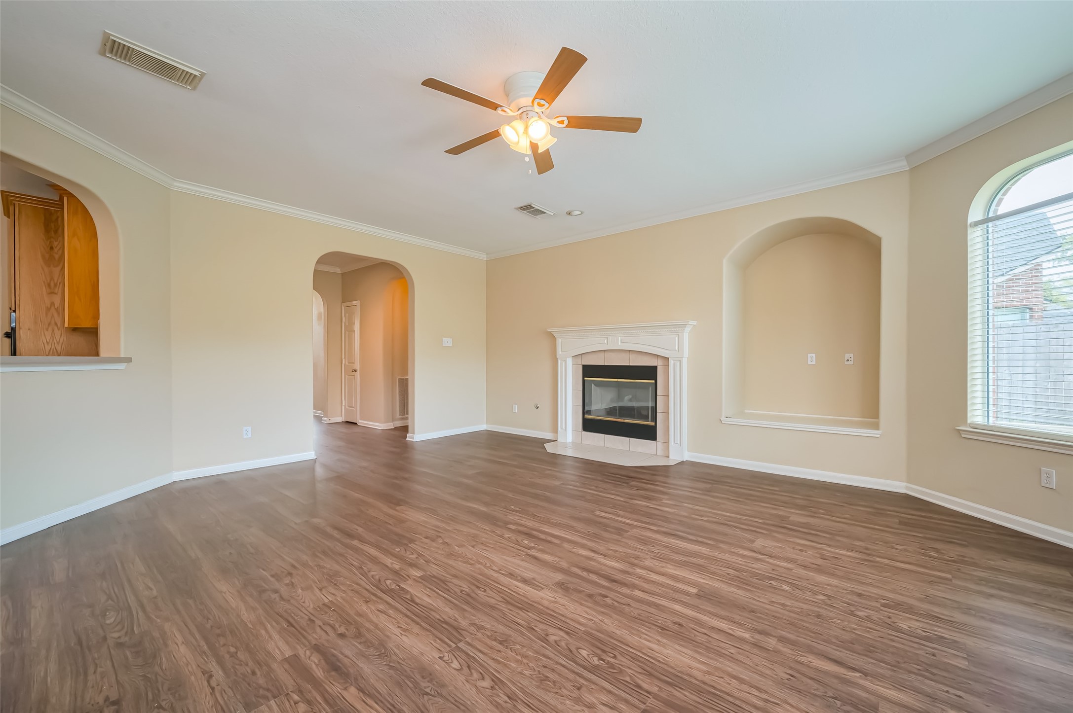 16514 Westwego Trail Property Photo 11
