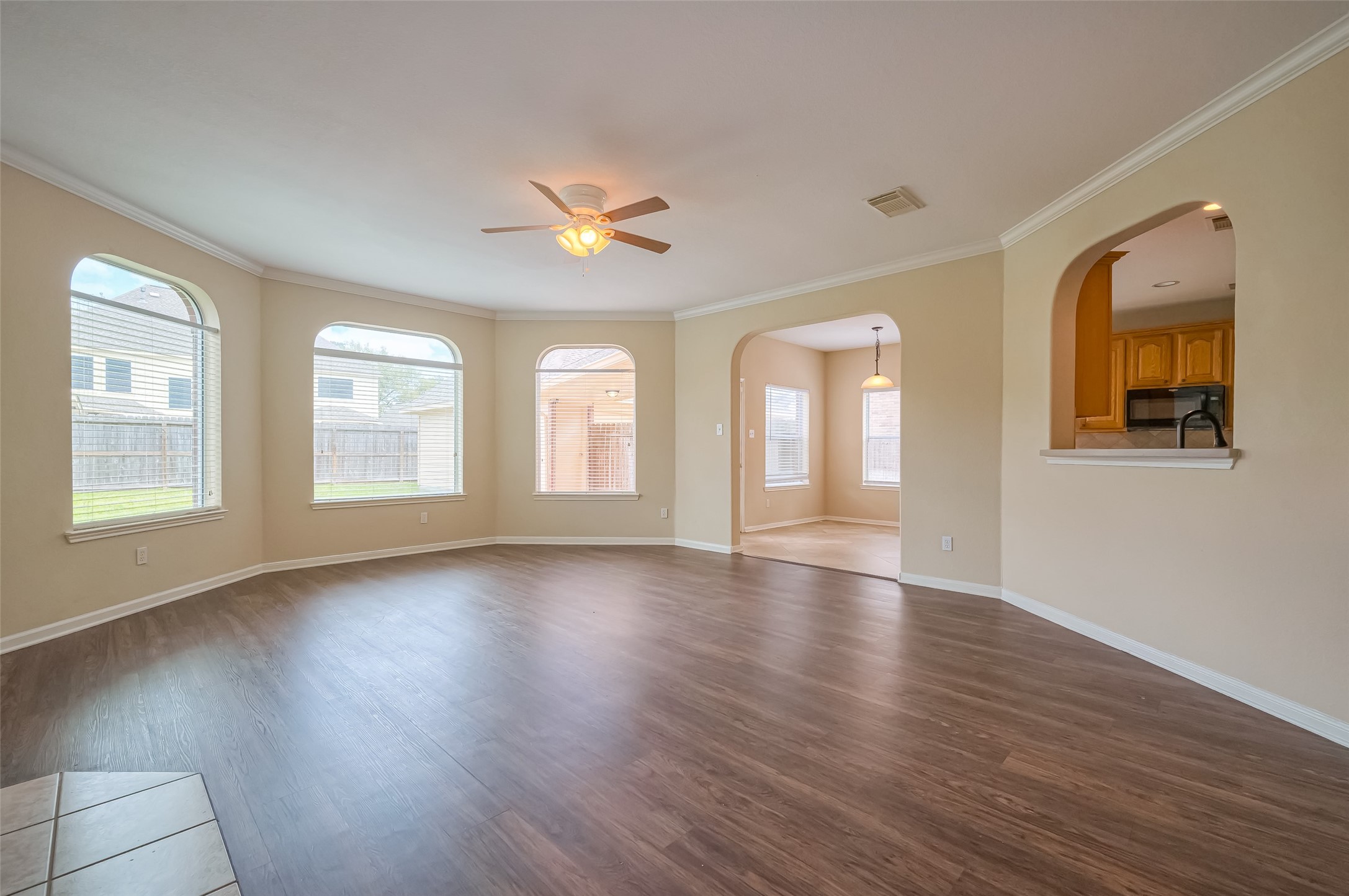 16514 Westwego Trail Property Photo 14
