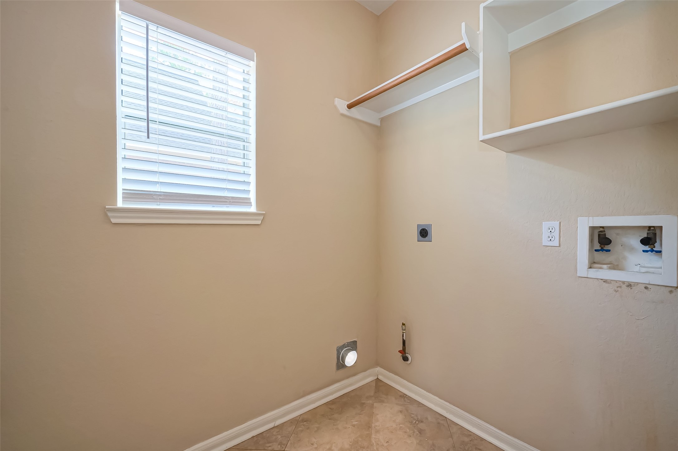 16514 Westwego Trail Property Photo 22
