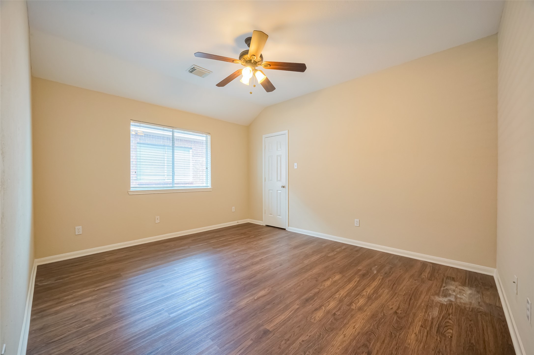 16514 Westwego Trail Property Photo 36