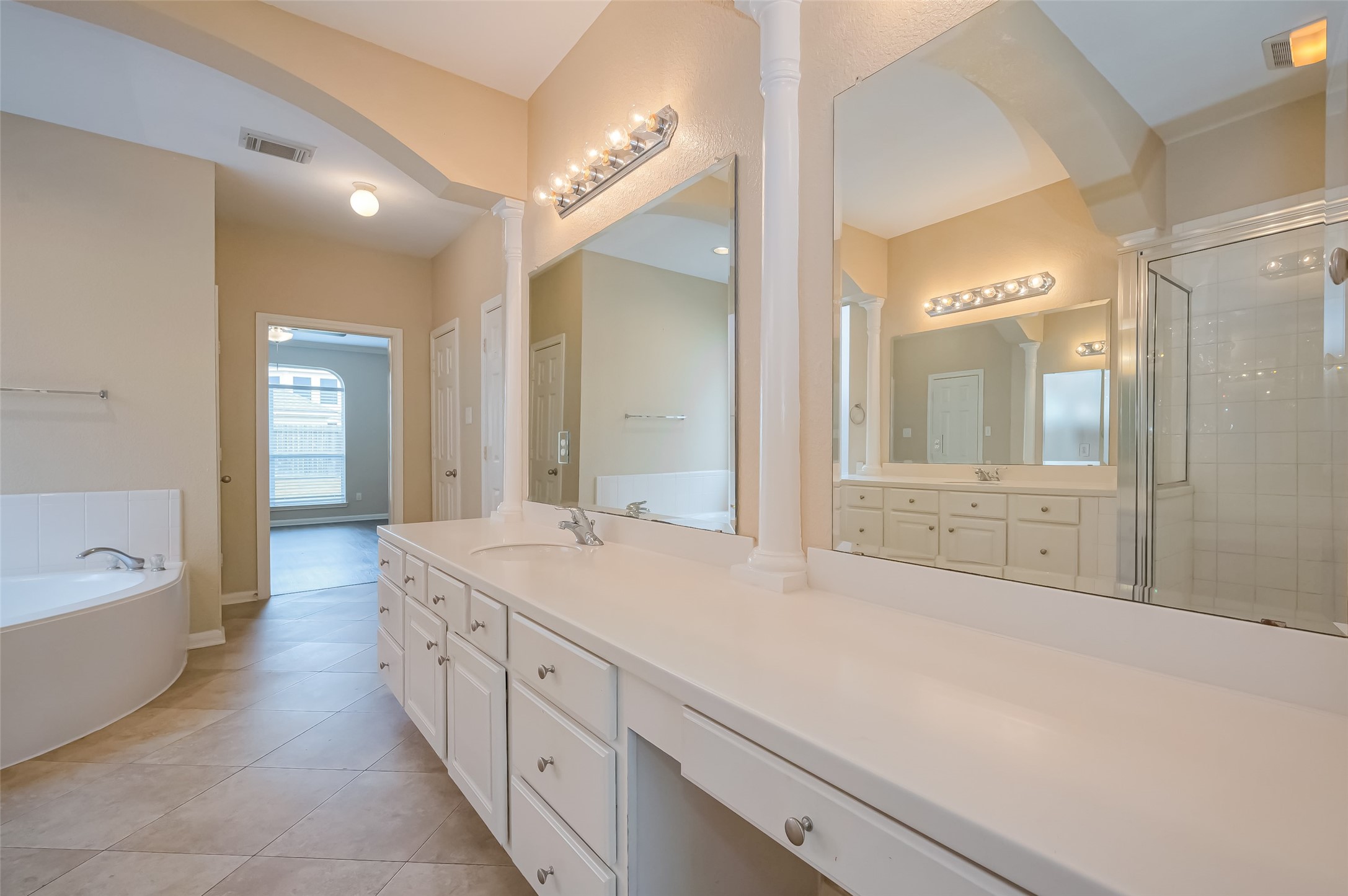16514 Westwego Trail Property Photo 45