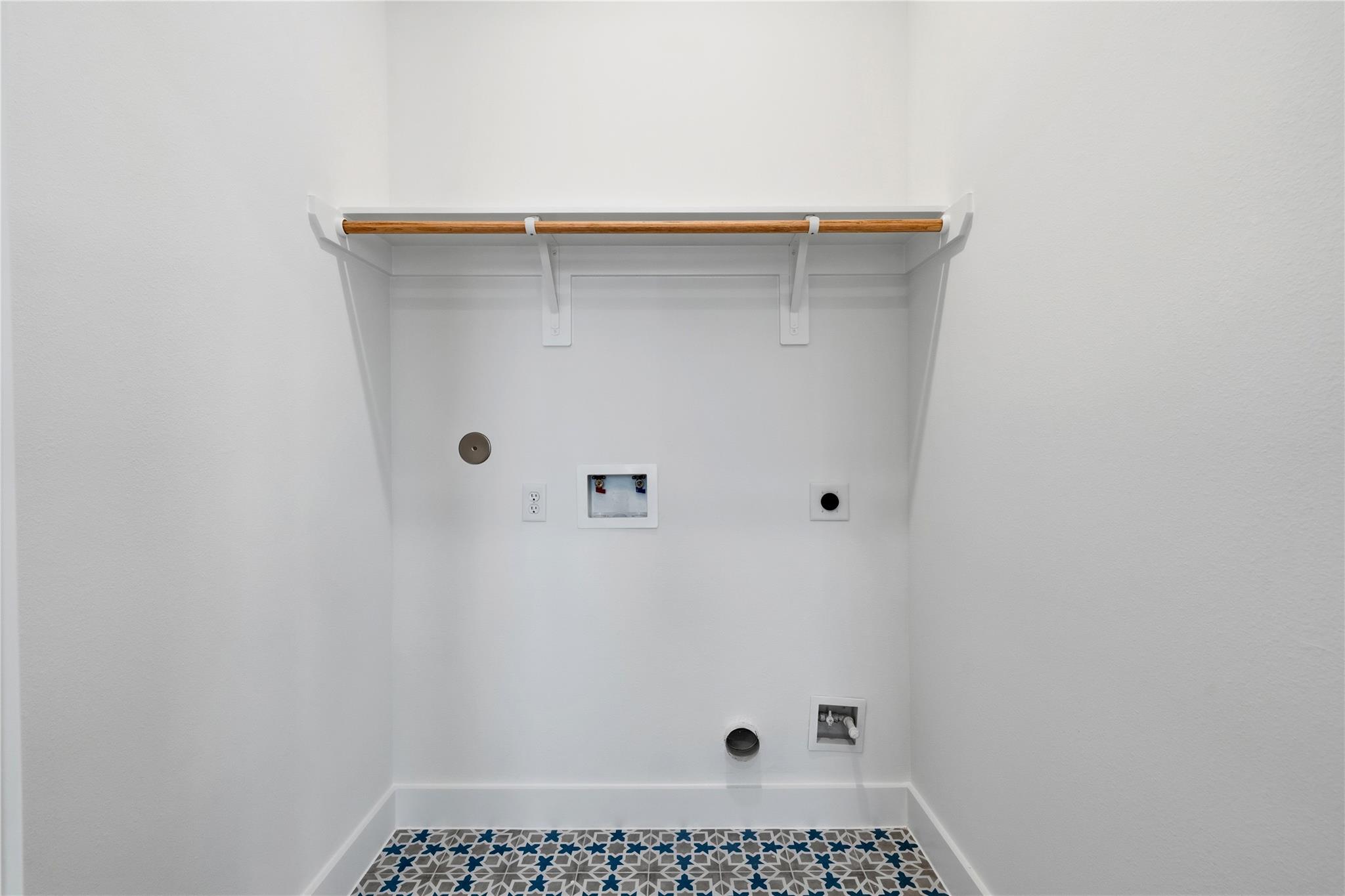 4610 Gunter Street Property Photo 27