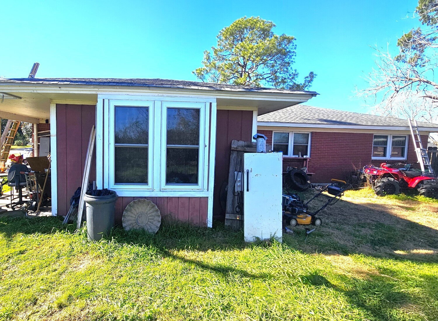 402 Sailfish Street Property Photo 7