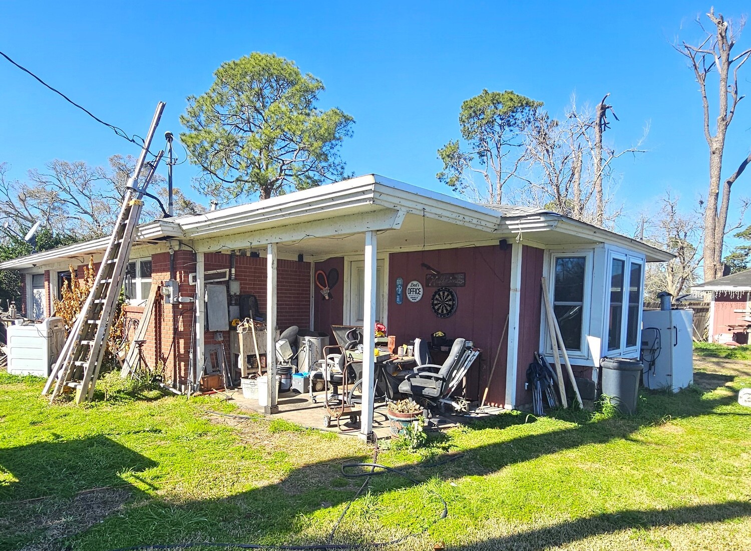 402 Sailfish Street Property Photo 8
