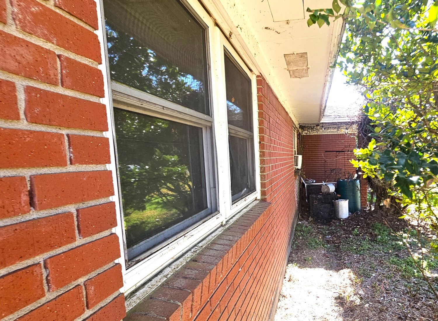 402 Sailfish Street Property Photo 9