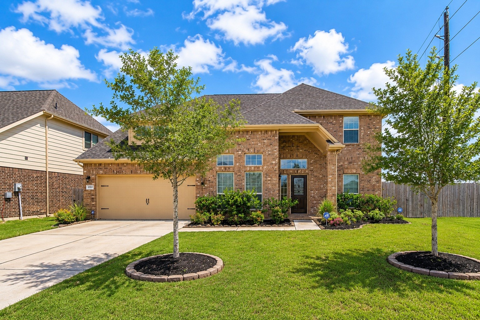 2919 Iris Gable Court Property Photo 1