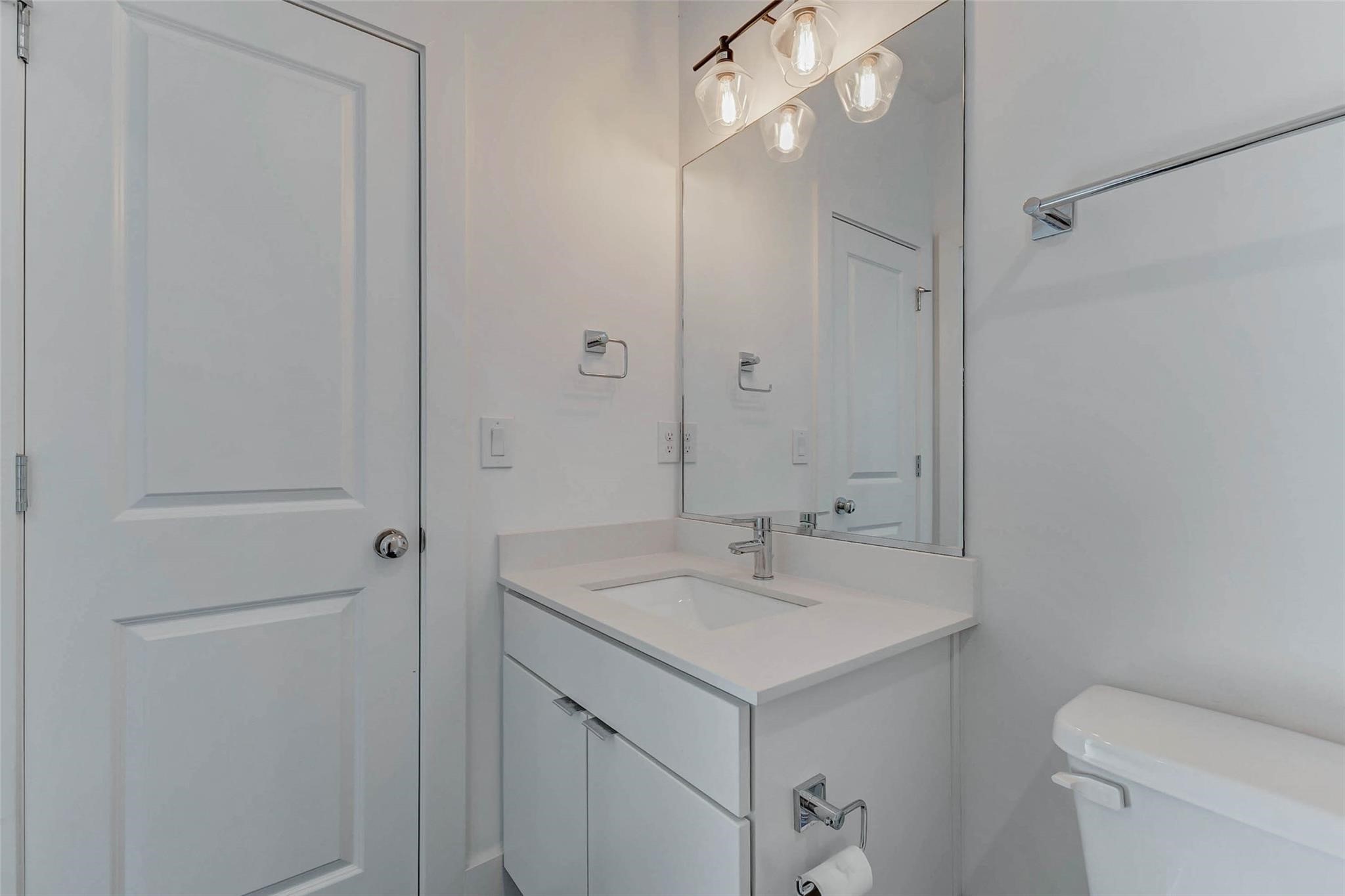 5859 Dolores Street Property Photo 6