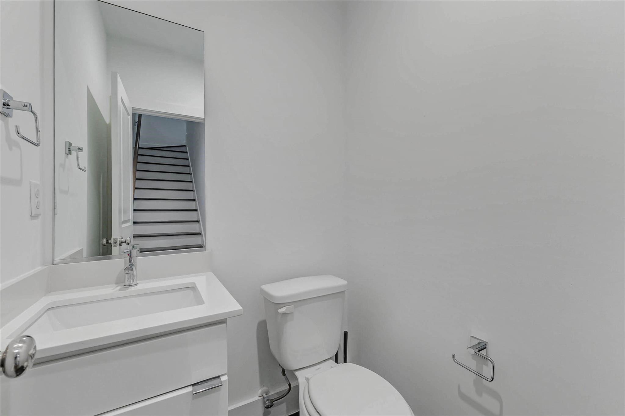 5859 Dolores Street Property Photo 16