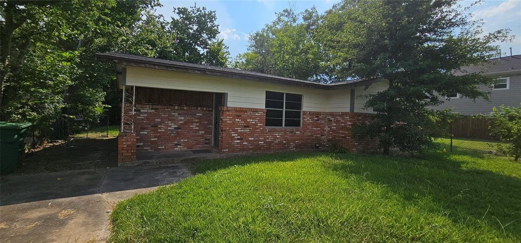 3610 Dennis Street Property Photo 1