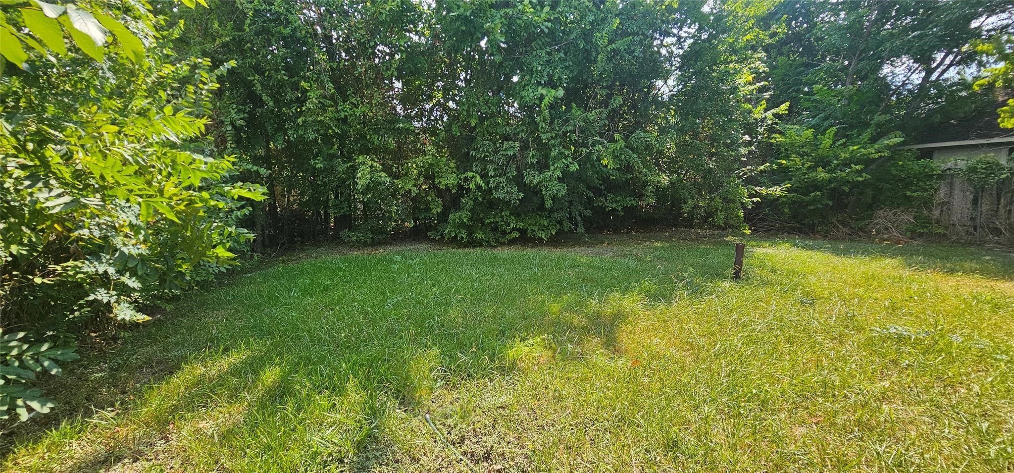 3610 Dennis Street Property Photo 3