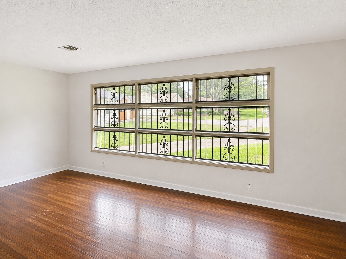 5522 Nassau Road Property Photo 3