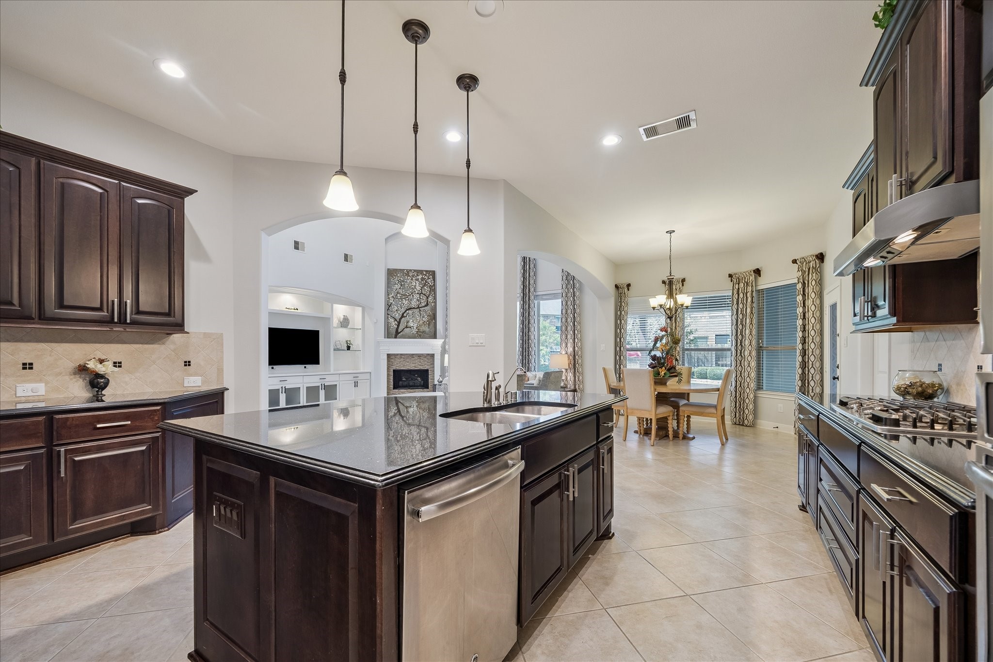 5802 White River Pass Lane Property Photo 12