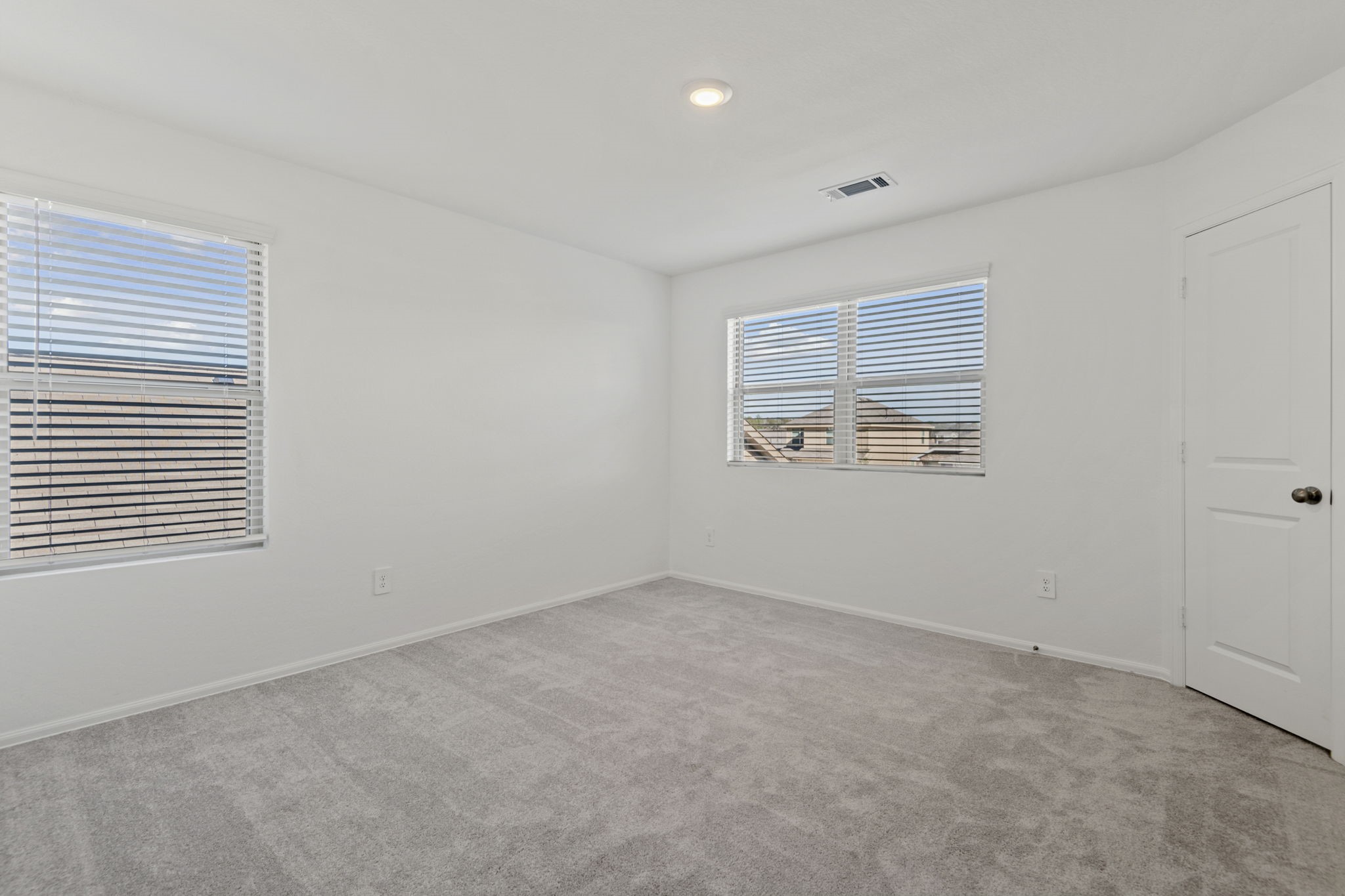 17194 Quaking Aspen Lane Property Photo 32