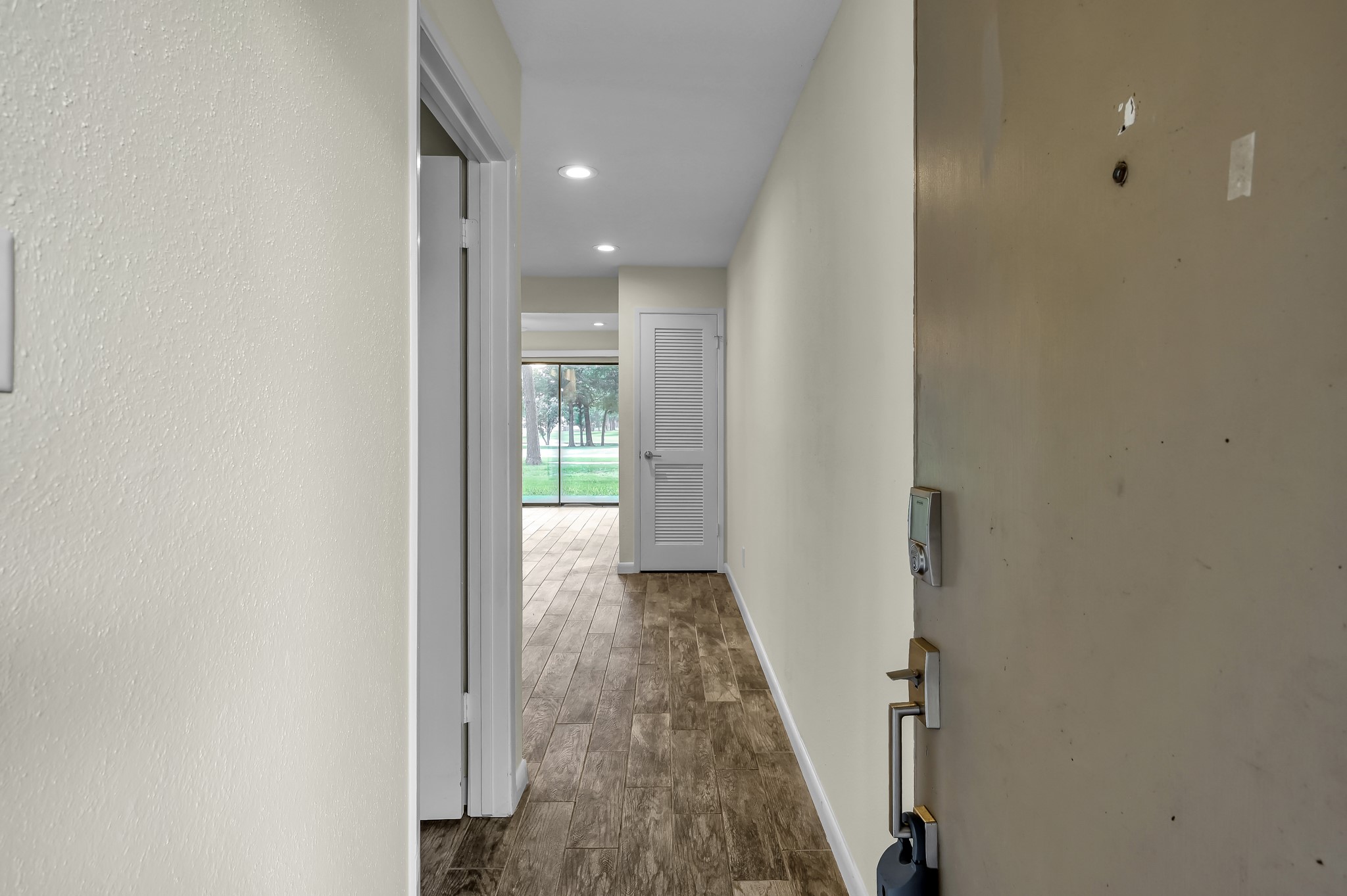 12900 Walden Road 605 Property Photo 17