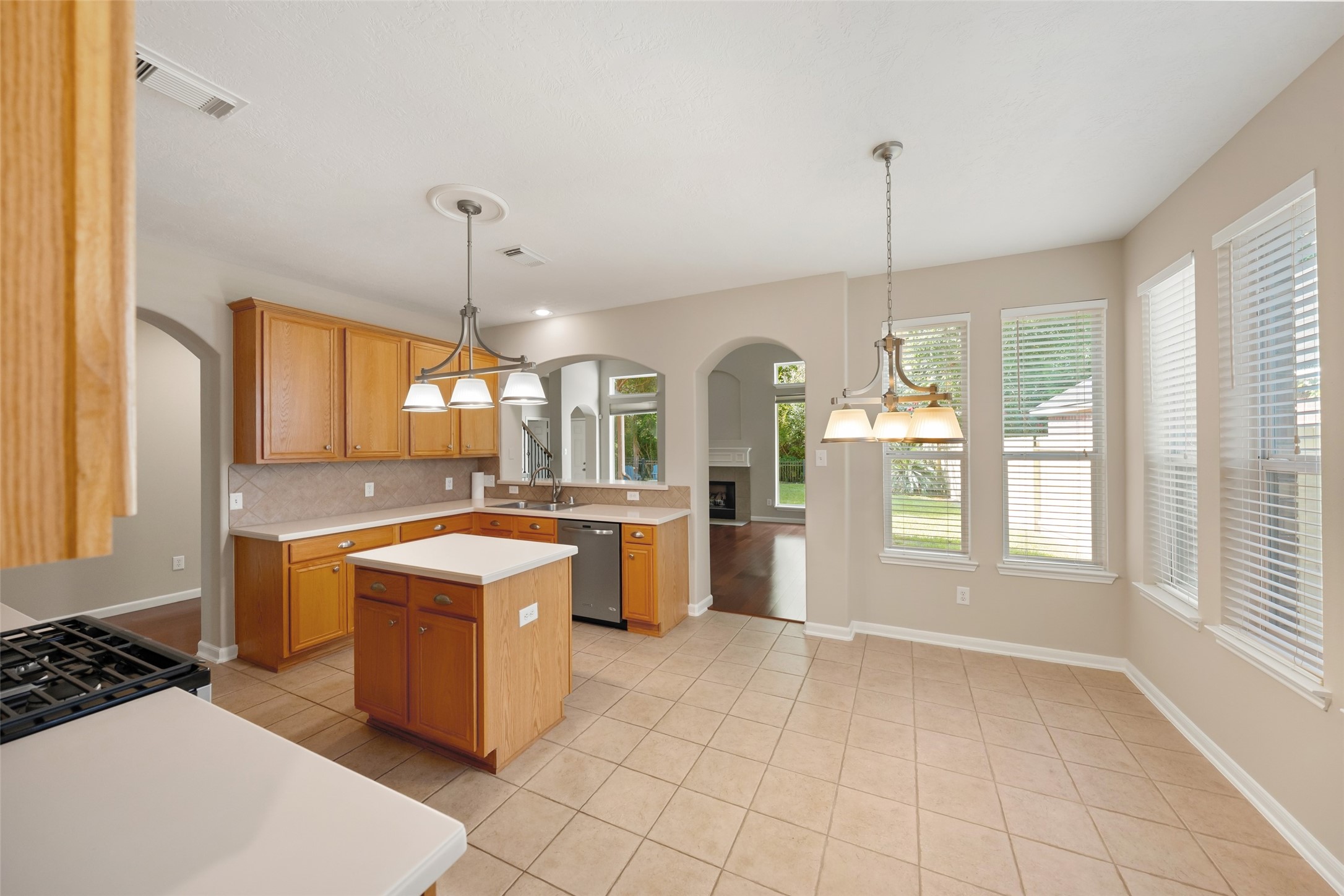 13422 Yaupon Holly Lane Property Photo 14