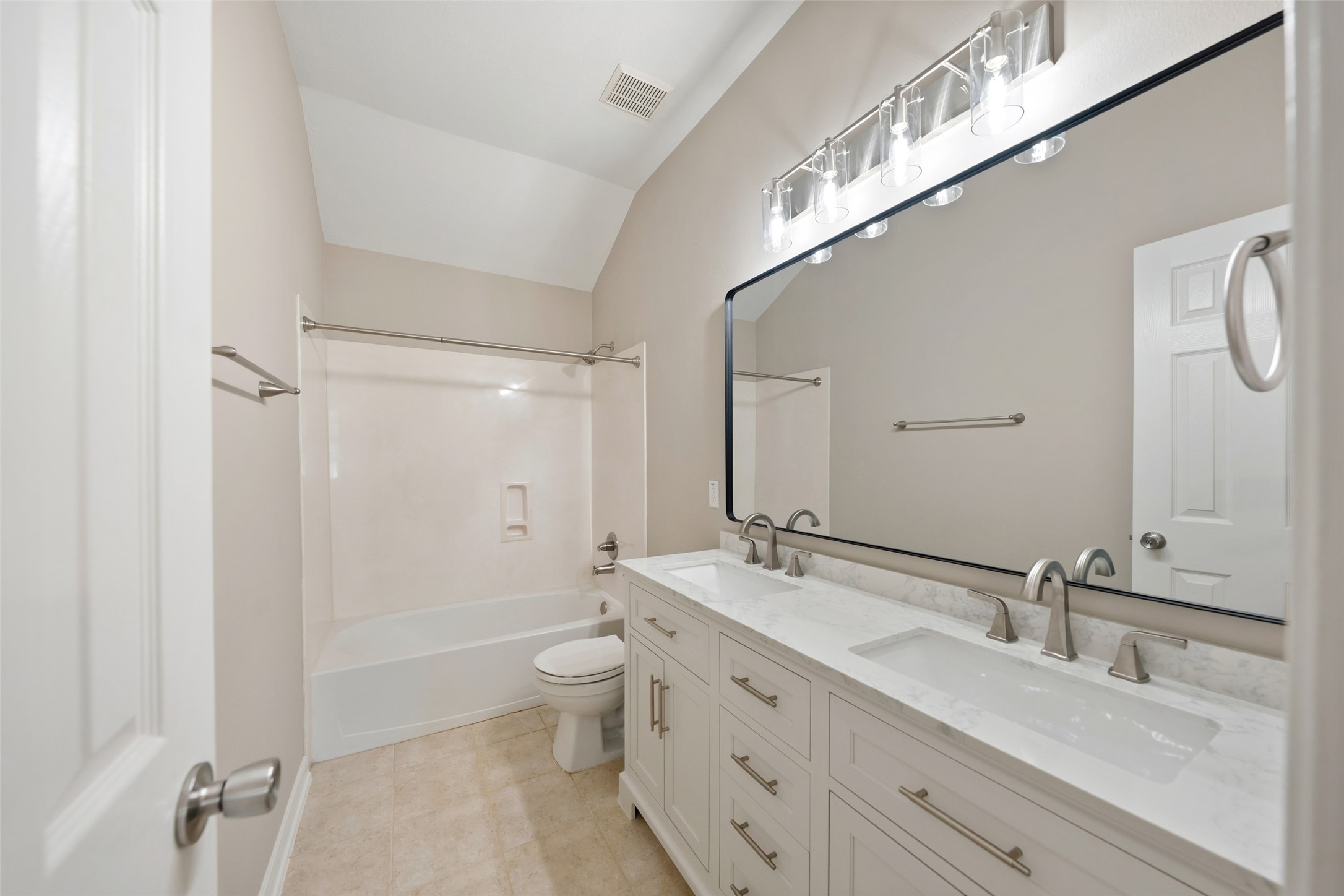 13422 Yaupon Holly Lane Property Photo 31