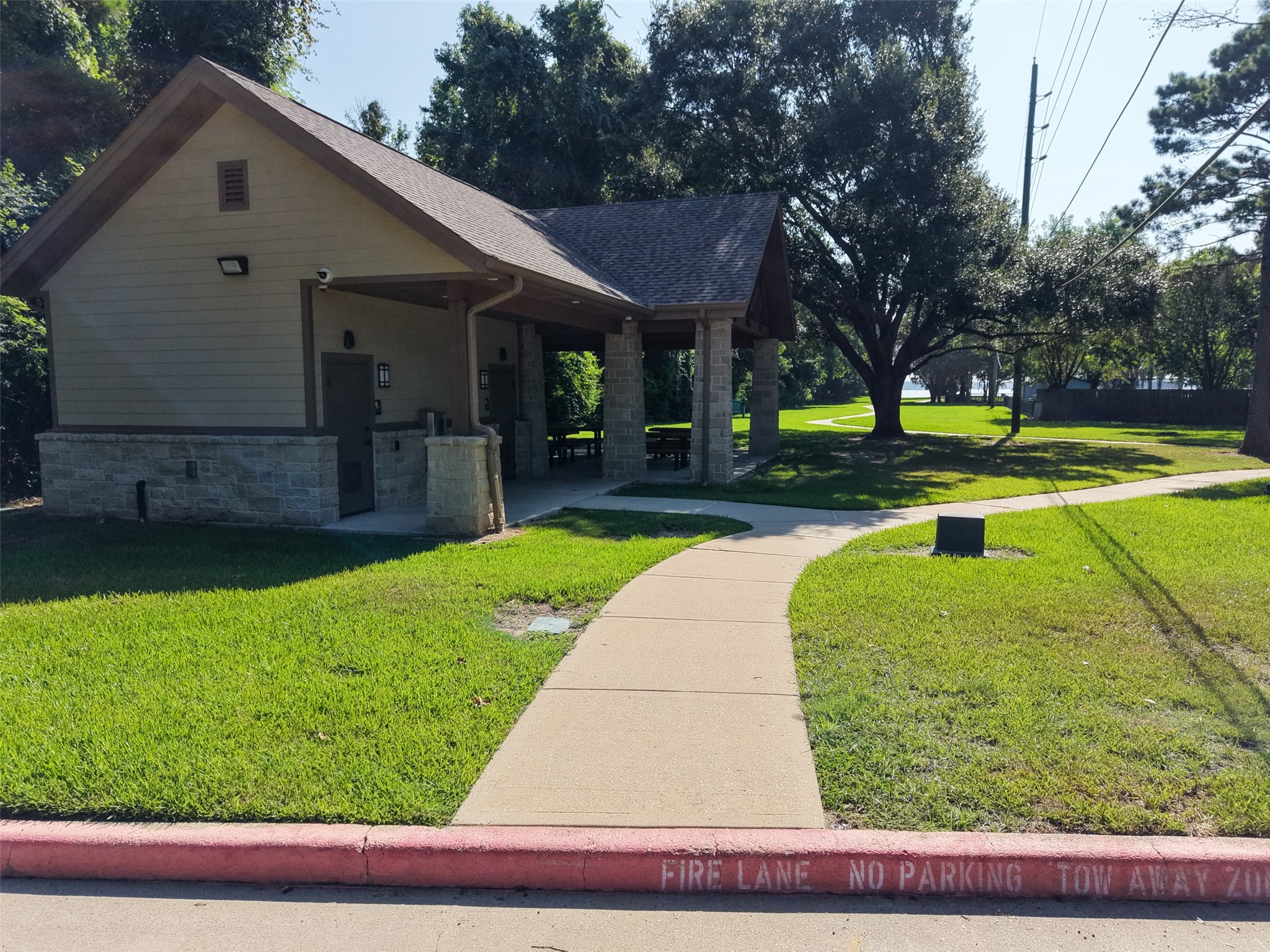 13422 Yaupon Holly Lane Property Photo 40