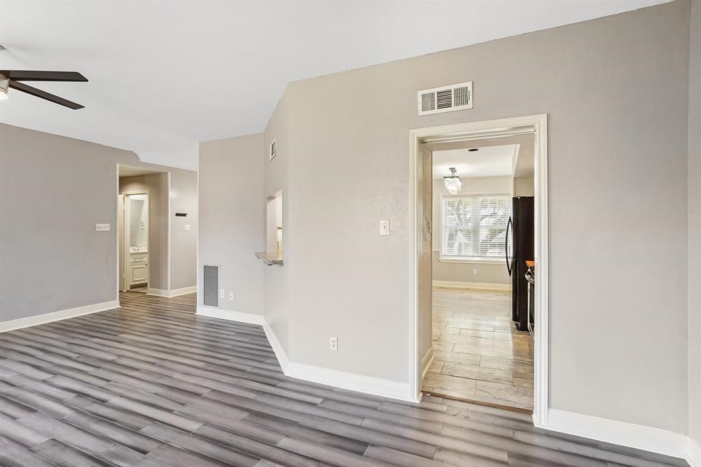 1725 Enterprise Avenue Property Photo 8