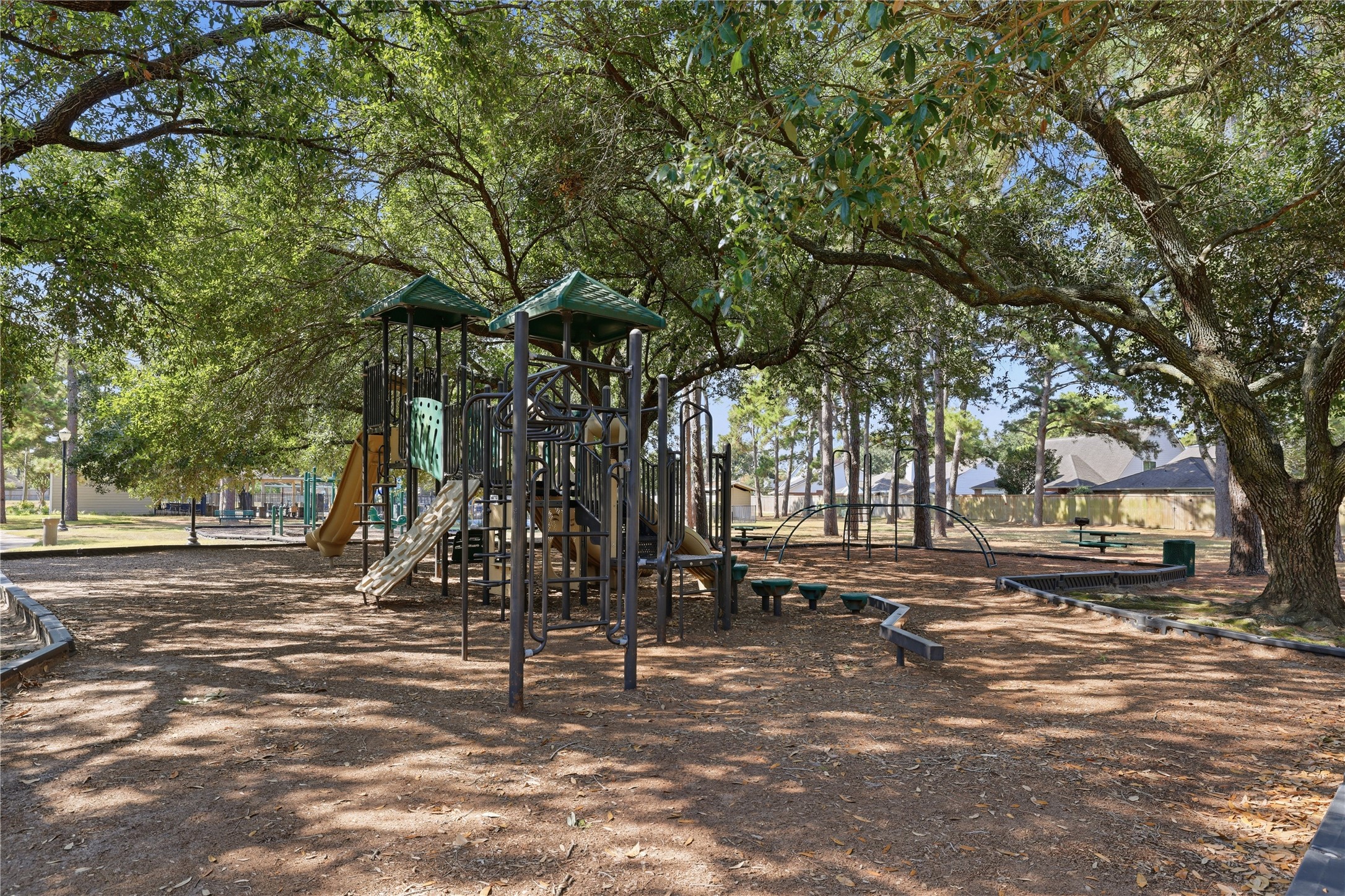 16002 Sweetwater Creek Drive Property Photo 25
