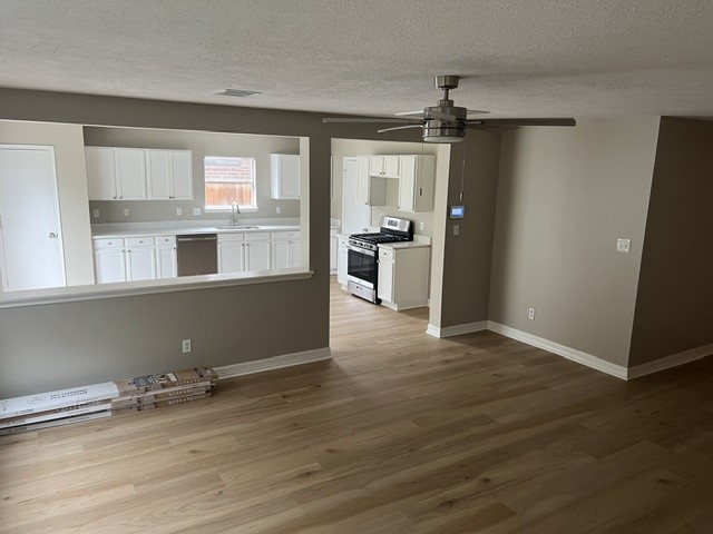 5810 Westminster Village Drive Property Photo 3