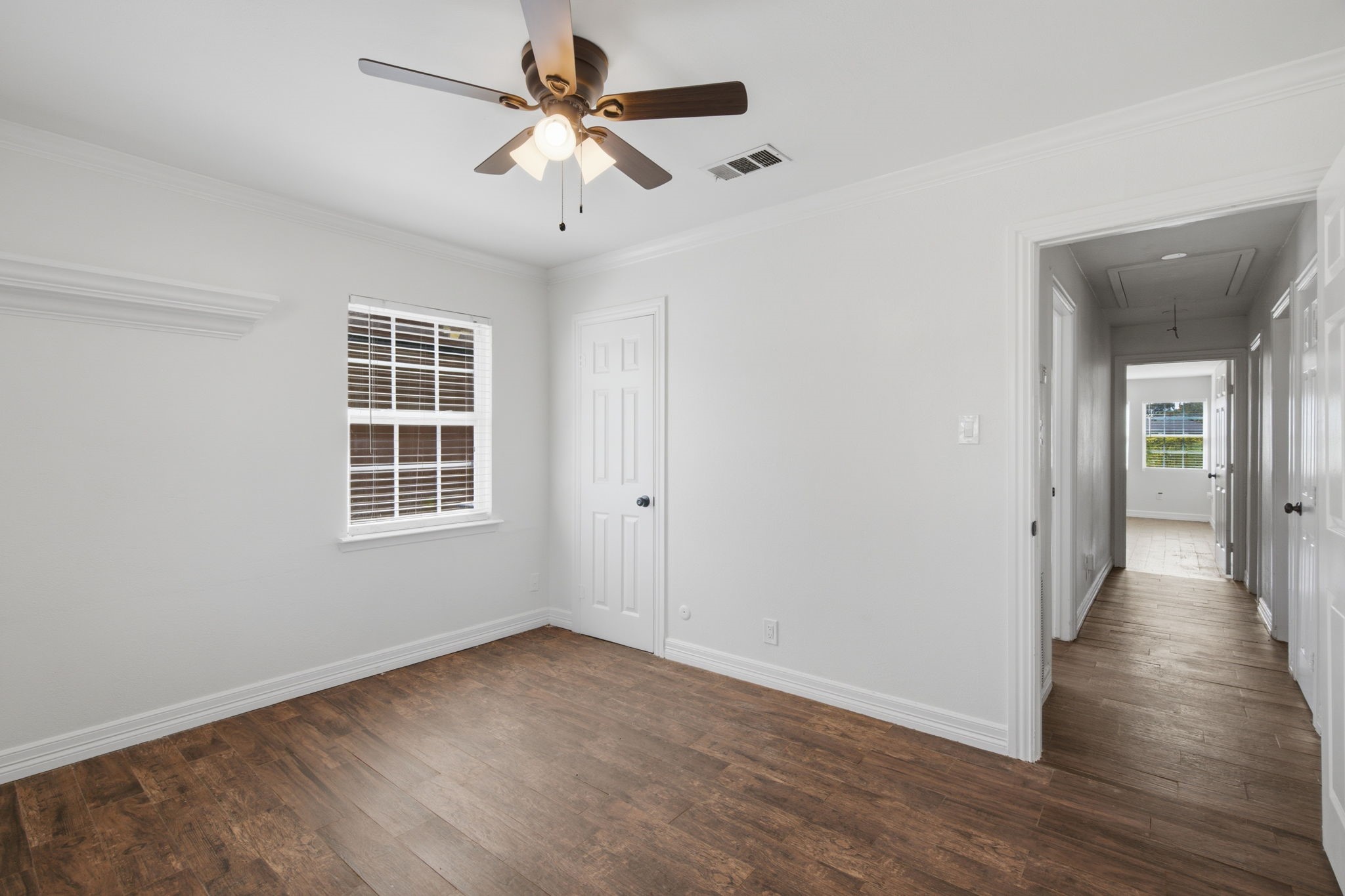 702 Redondo Drive Property Photo 8