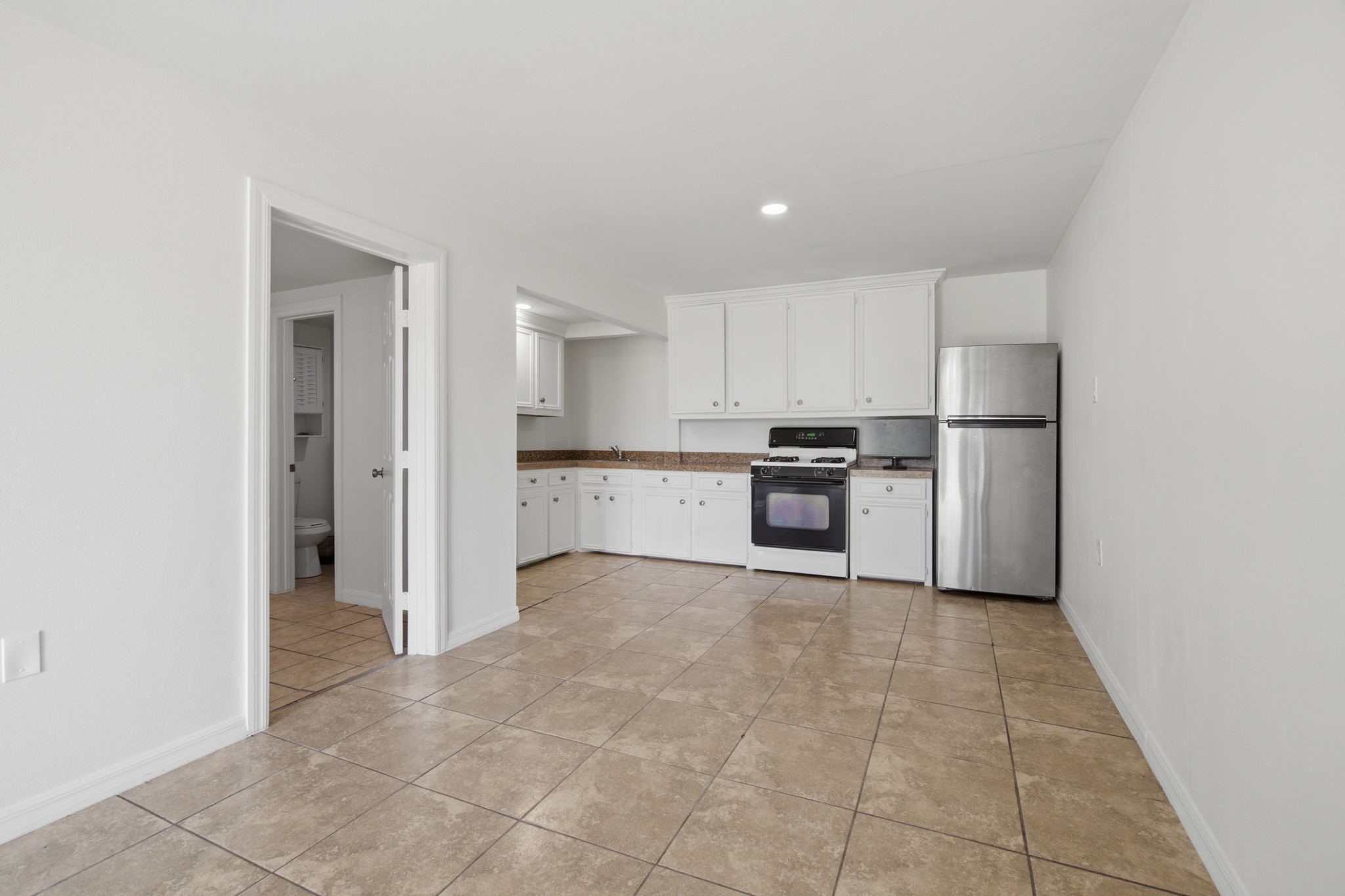 702 Redondo Drive Property Photo 28