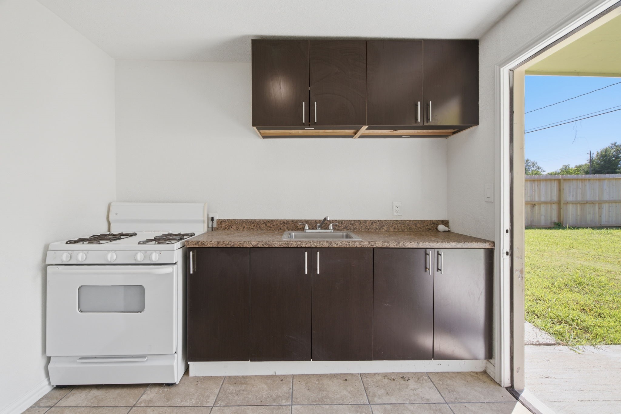 702 Redondo Drive Property Photo 34