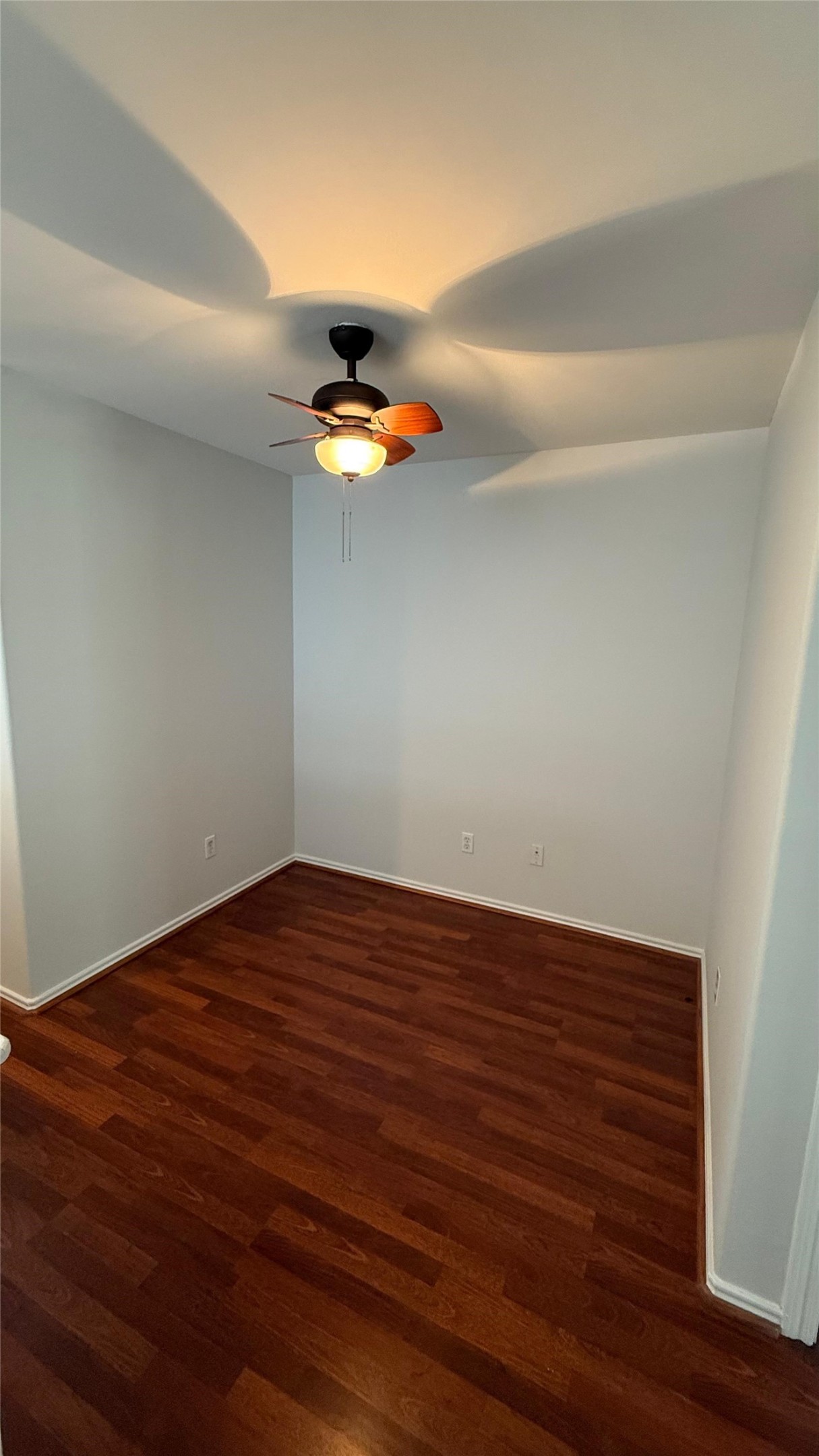 35 Ledgestone Pl Property Photo 16