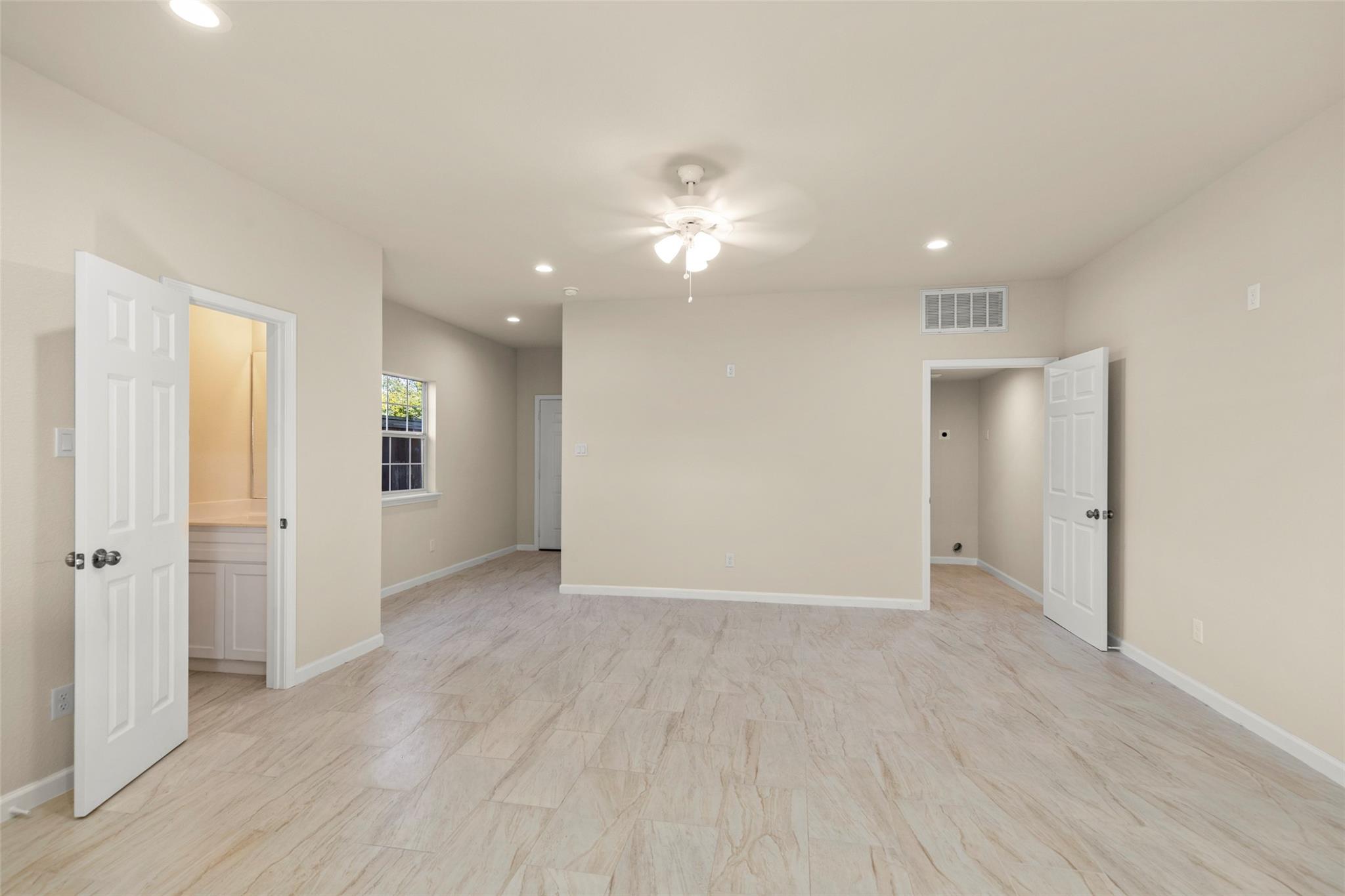 7750 Avenue J Property Photo 11