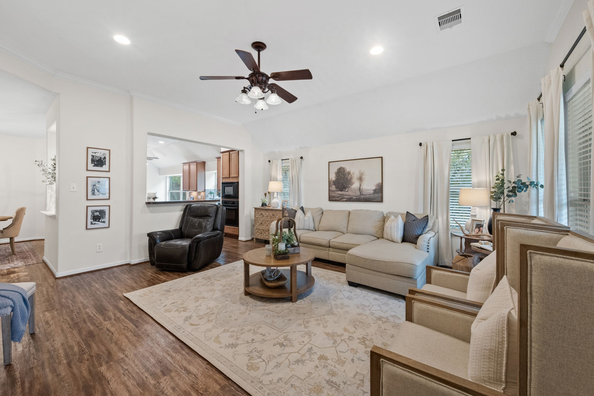 15906 Dunes Drive Property Photo 6