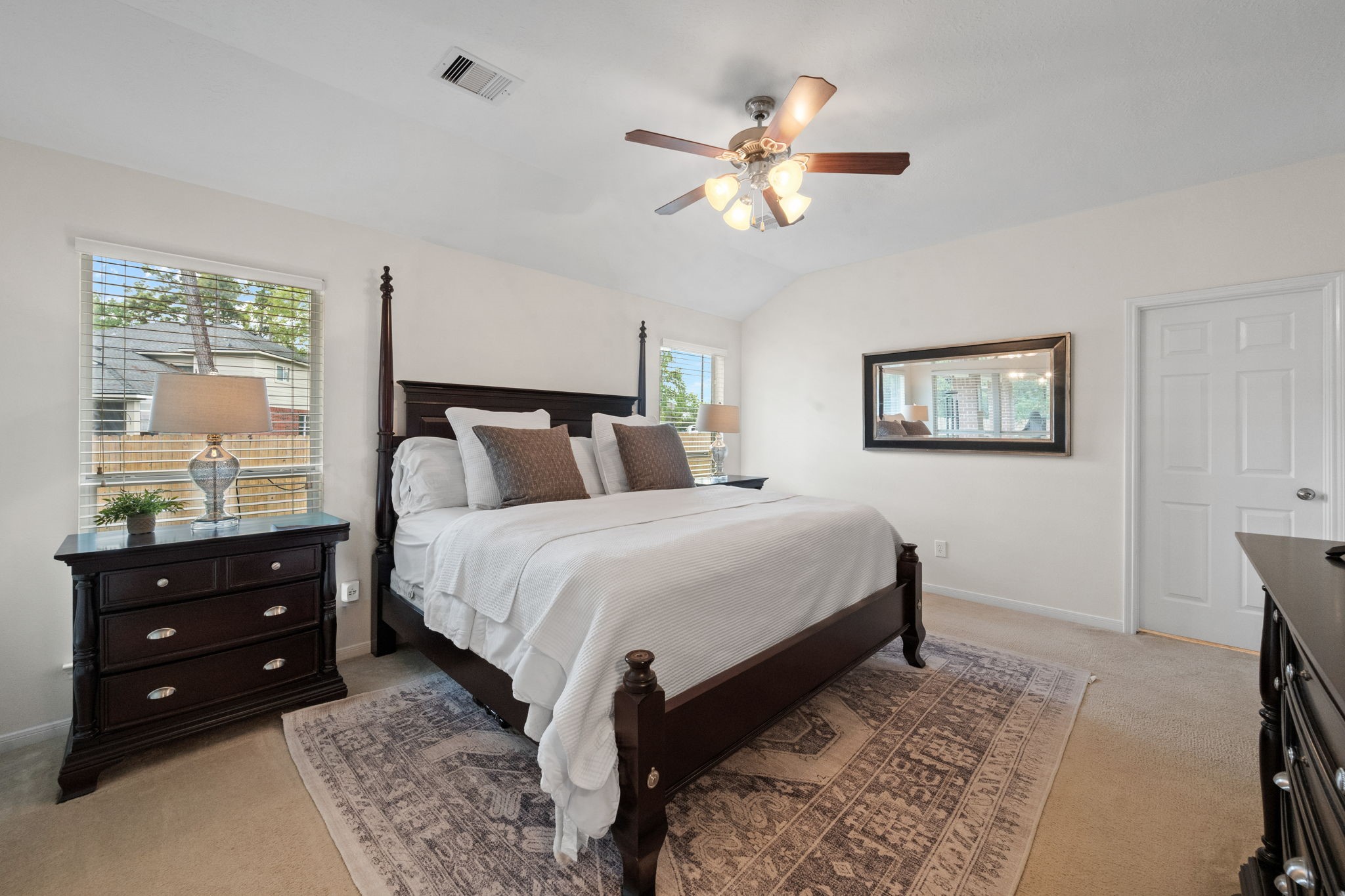 15906 Dunes Drive Property Photo 18