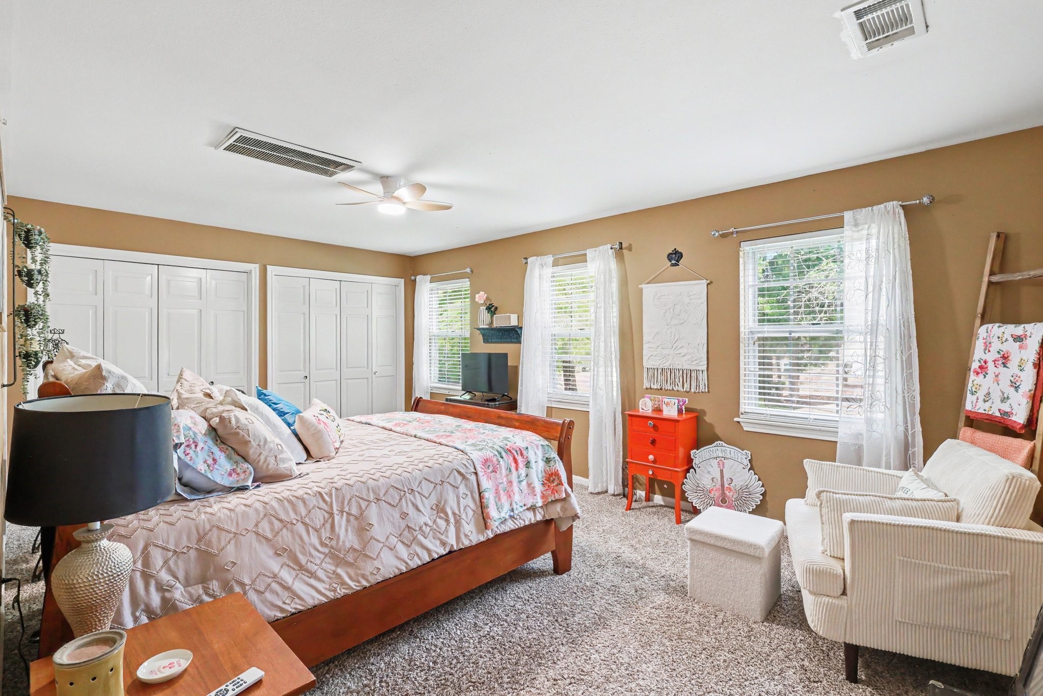6711 Campden Drive Property Photo 17